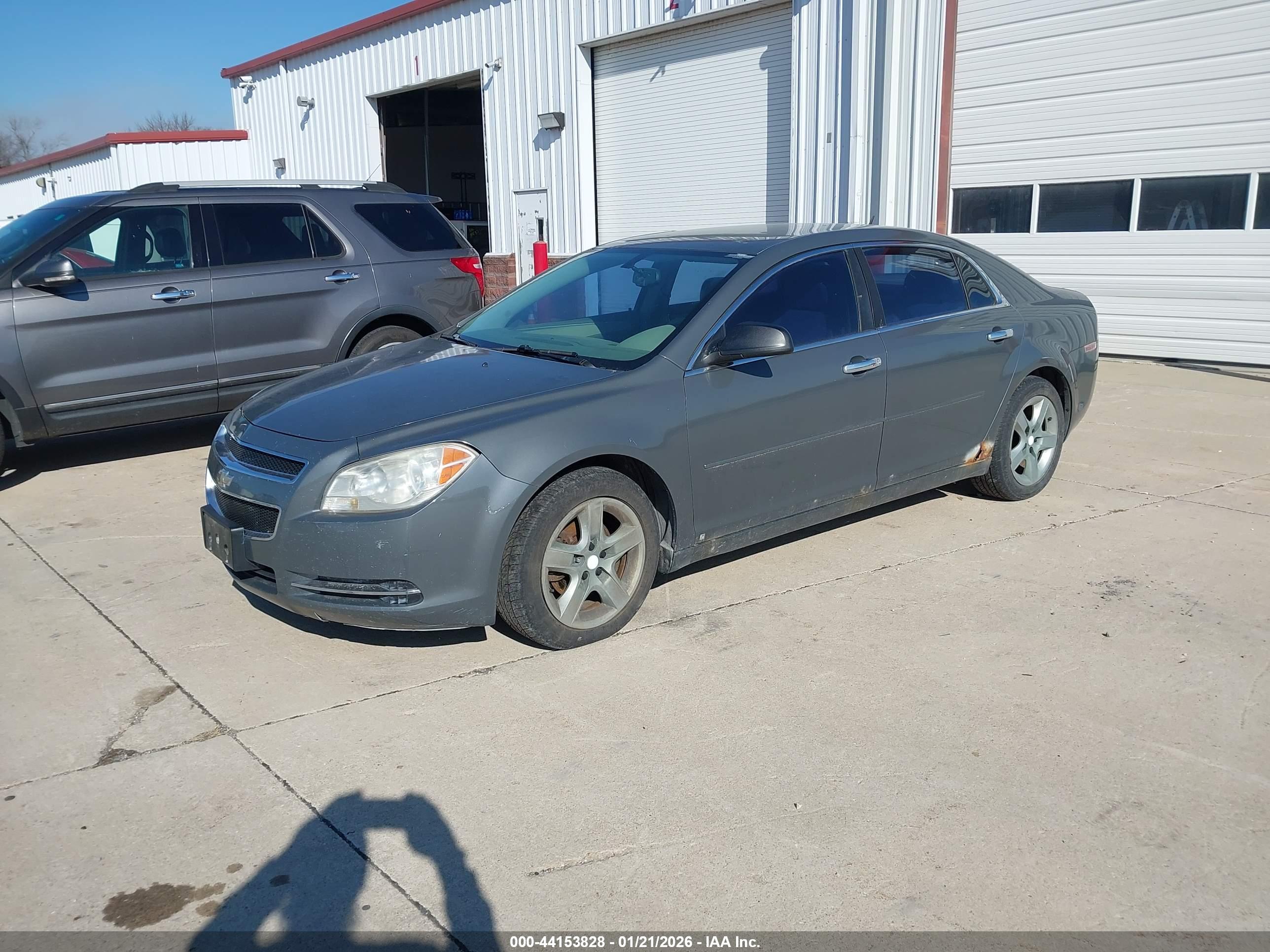 CHEVROLET MALIBU image 2