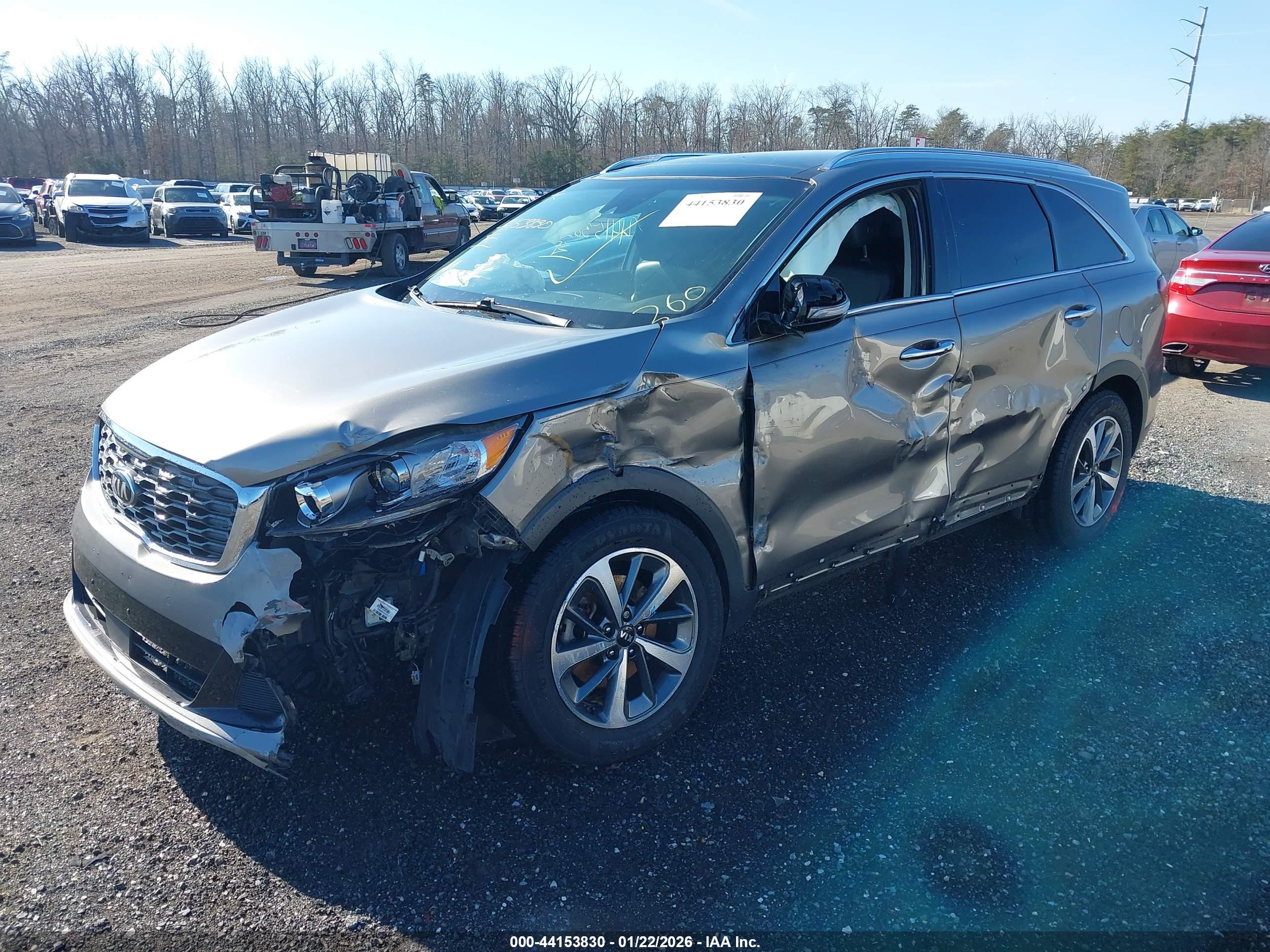 KIA SORENTO image 2