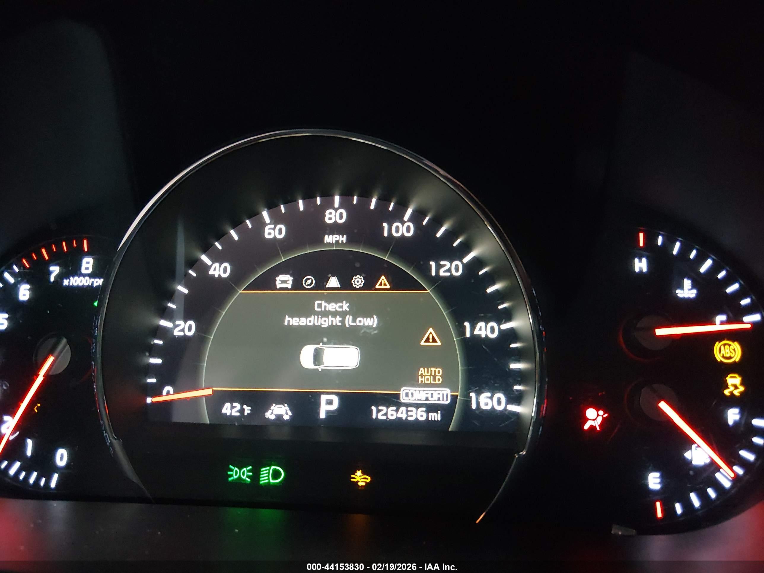 KIA SORENTO image 7
