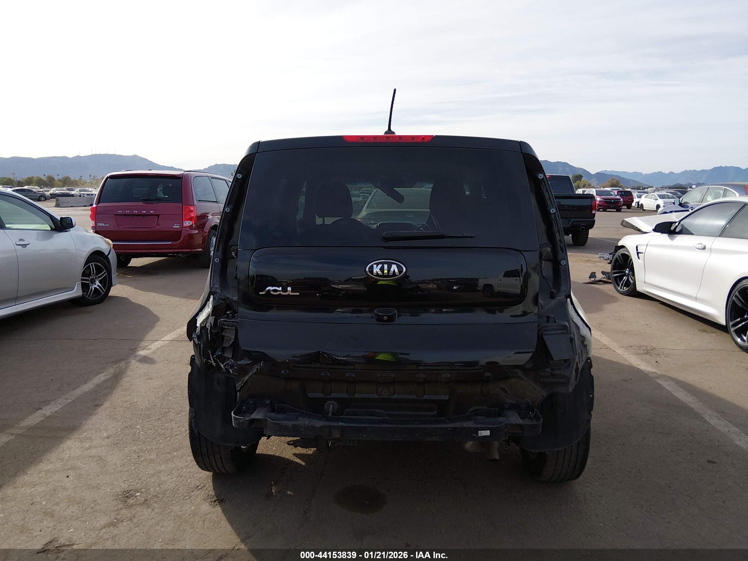 KIA SOUL image 6