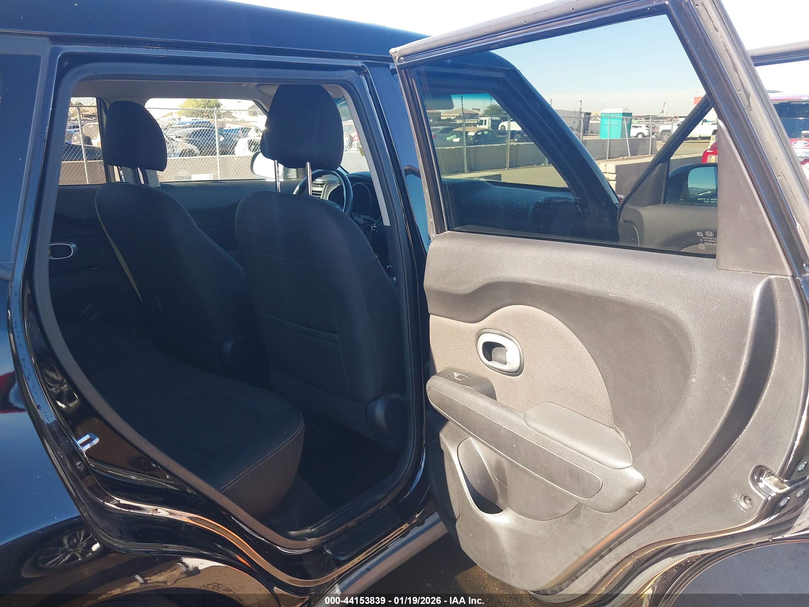 KIA SOUL image 8