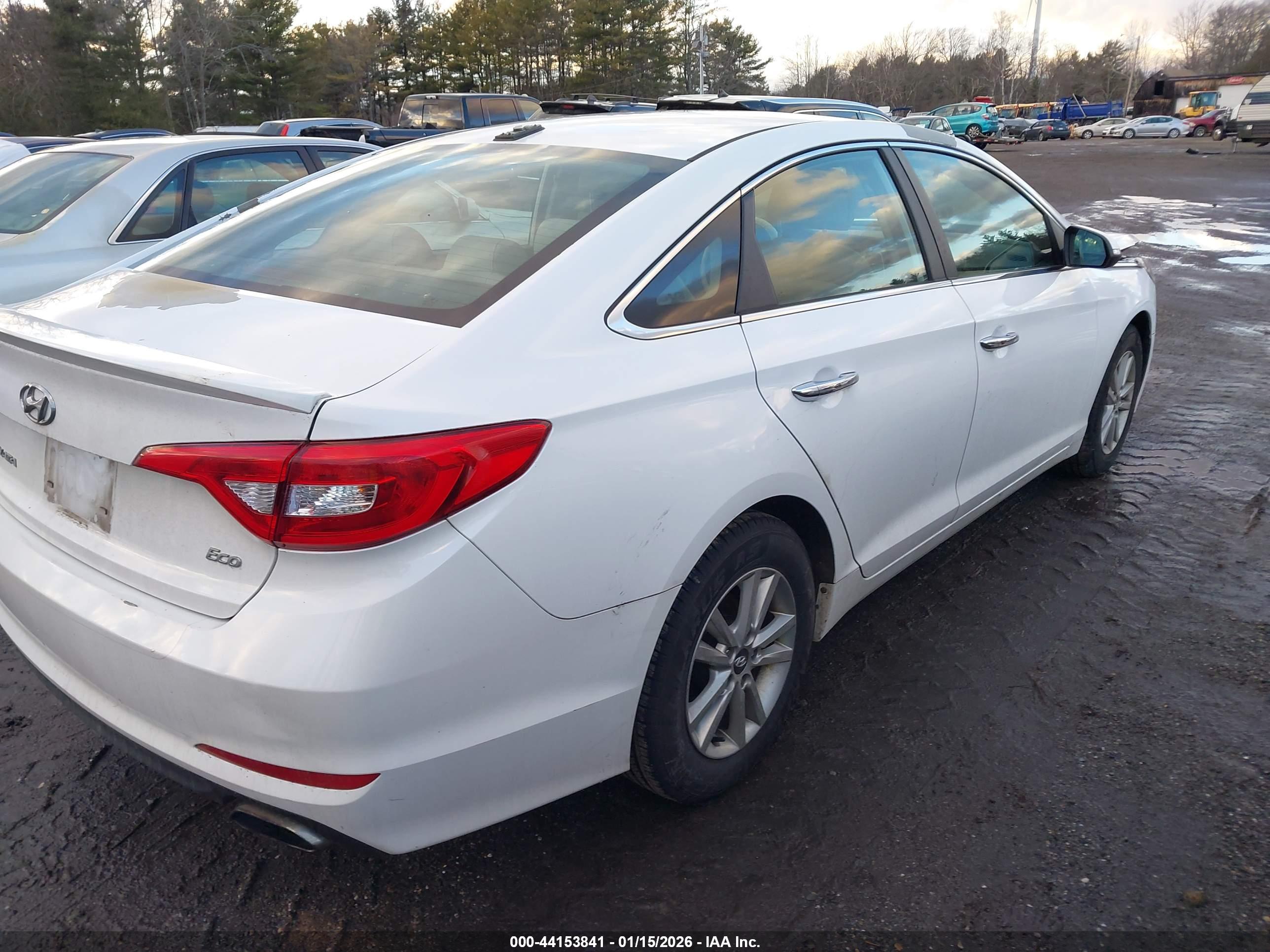 HYUNDAI SONATA image 4