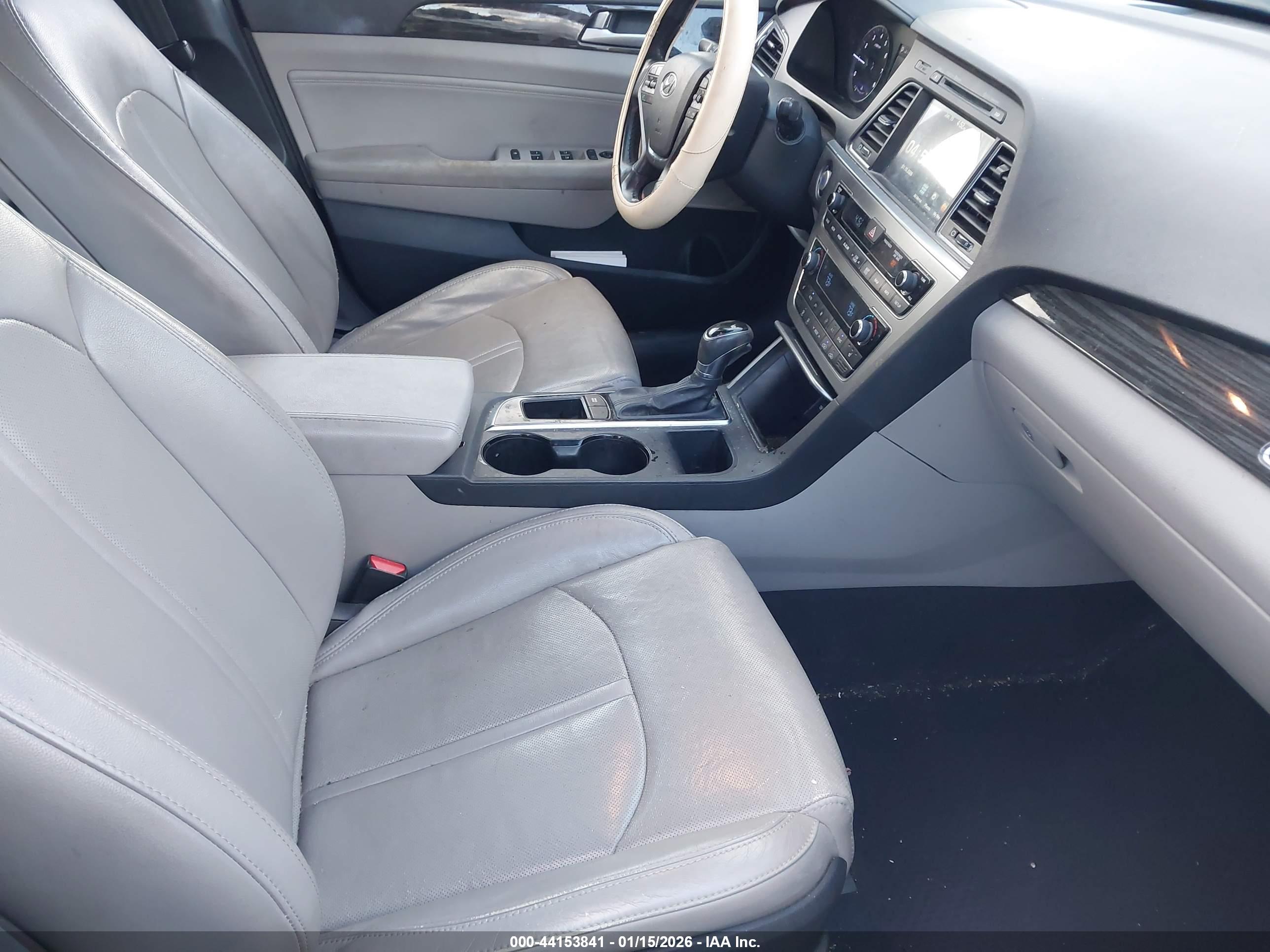 HYUNDAI SONATA image 5