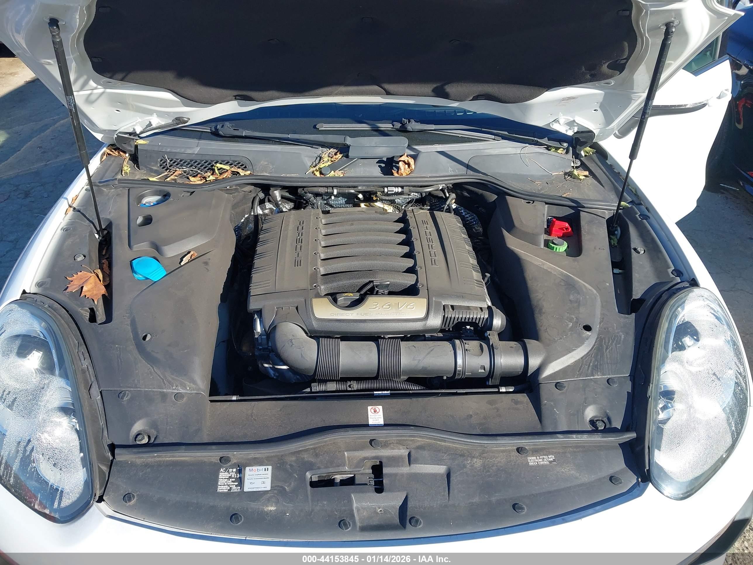 PORSCHE CAYENNE image 10