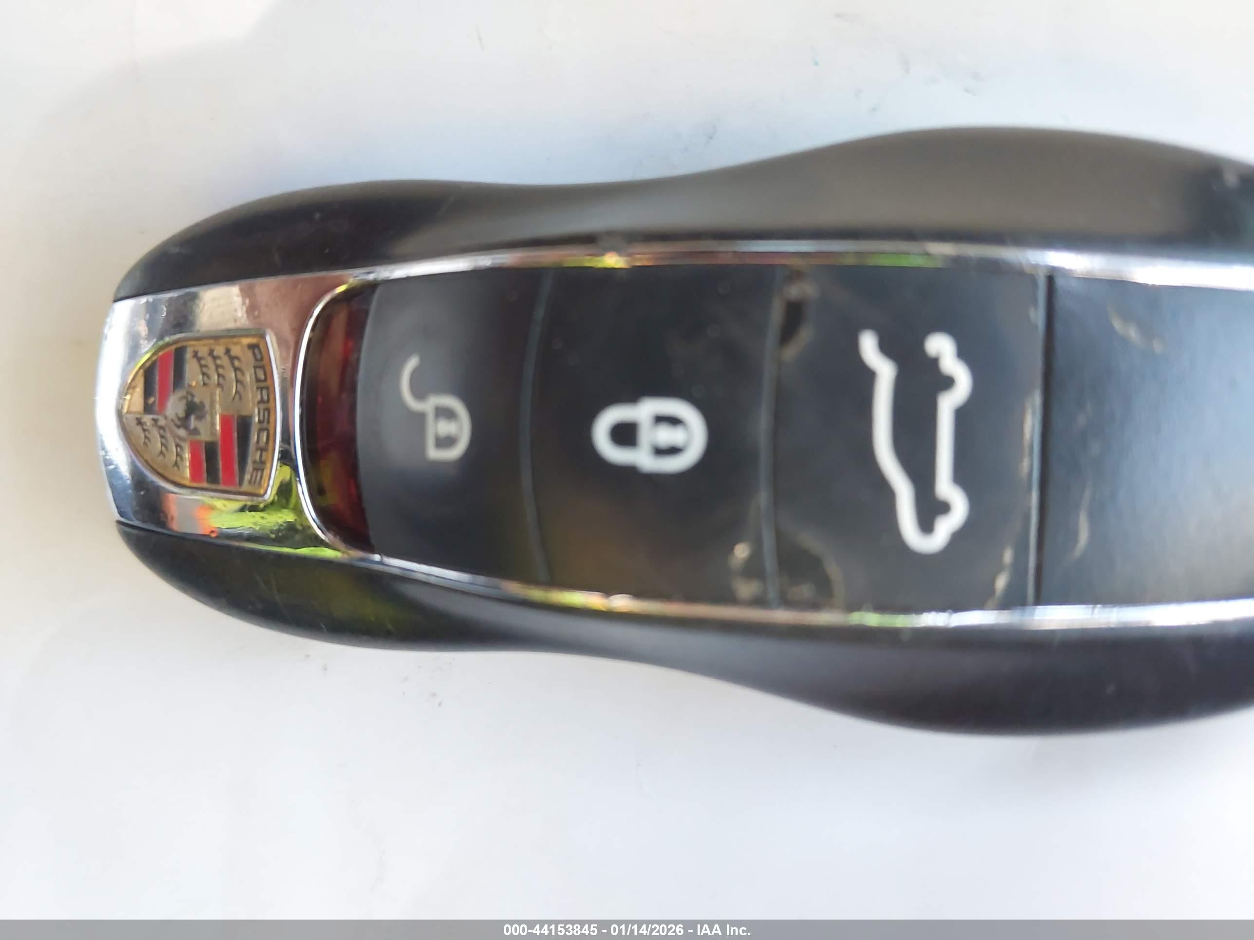 PORSCHE CAYENNE image 11