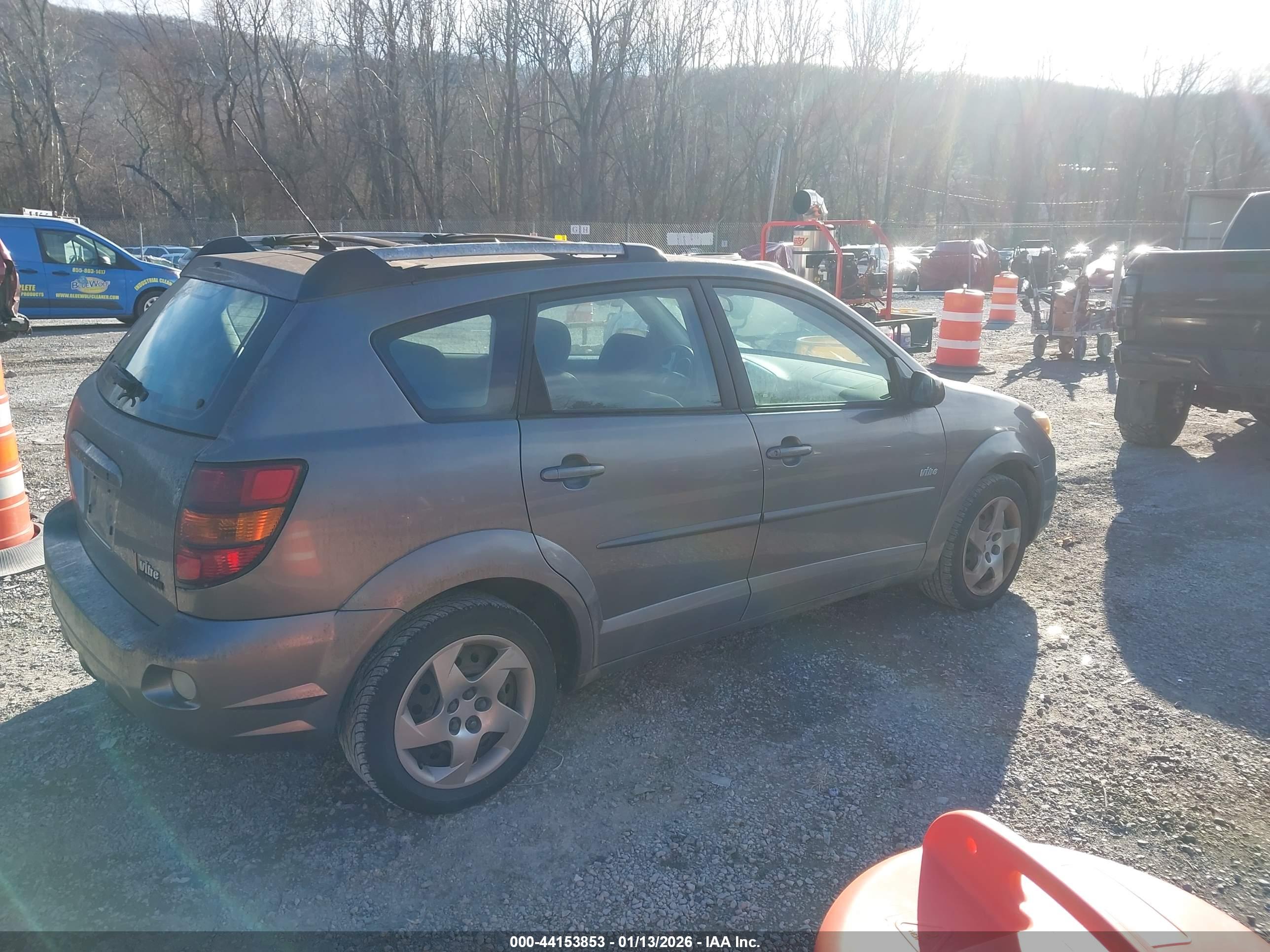 PONTIAC VIBE image 4