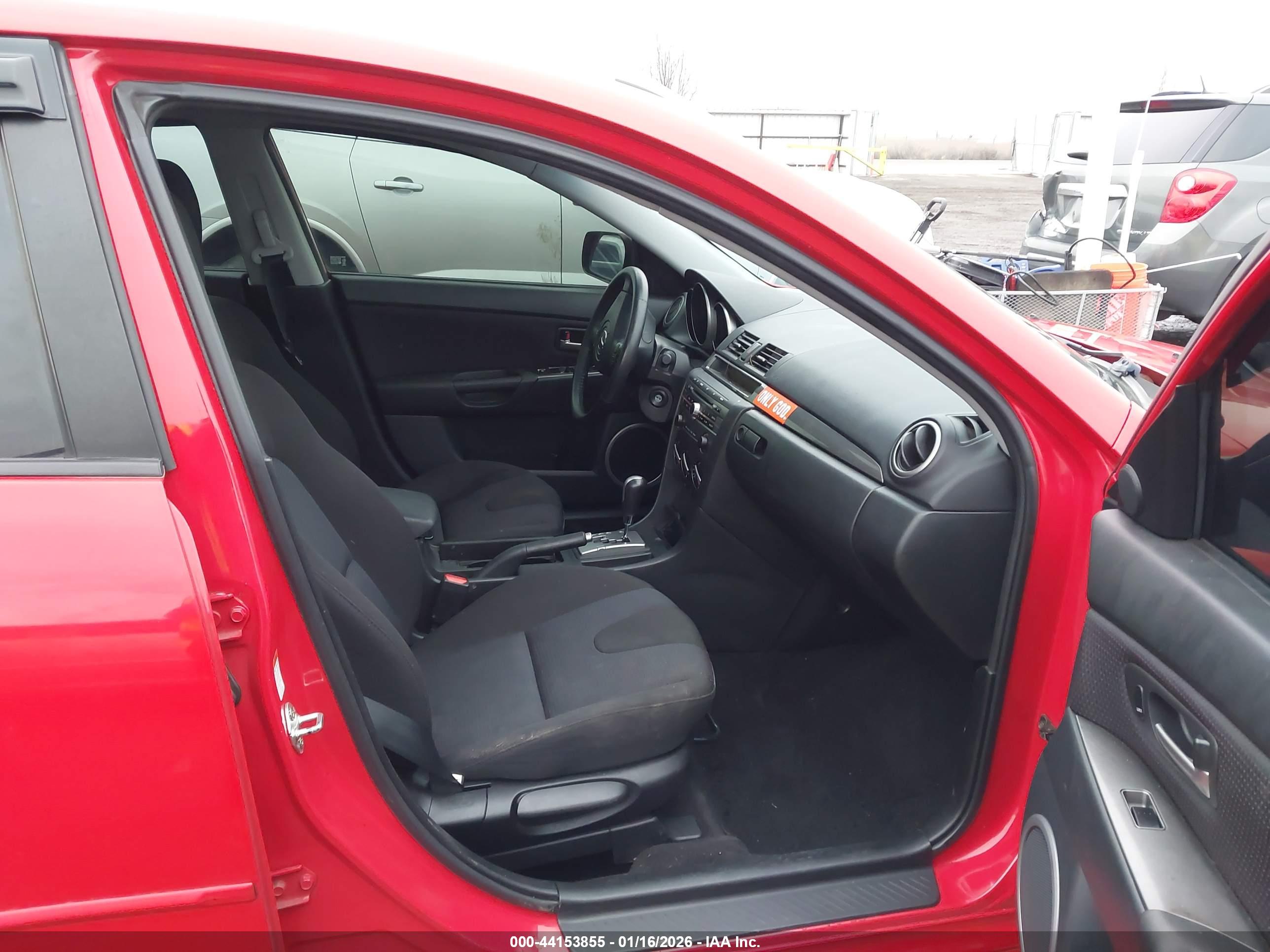 MAZDA MAZDA3 image 5