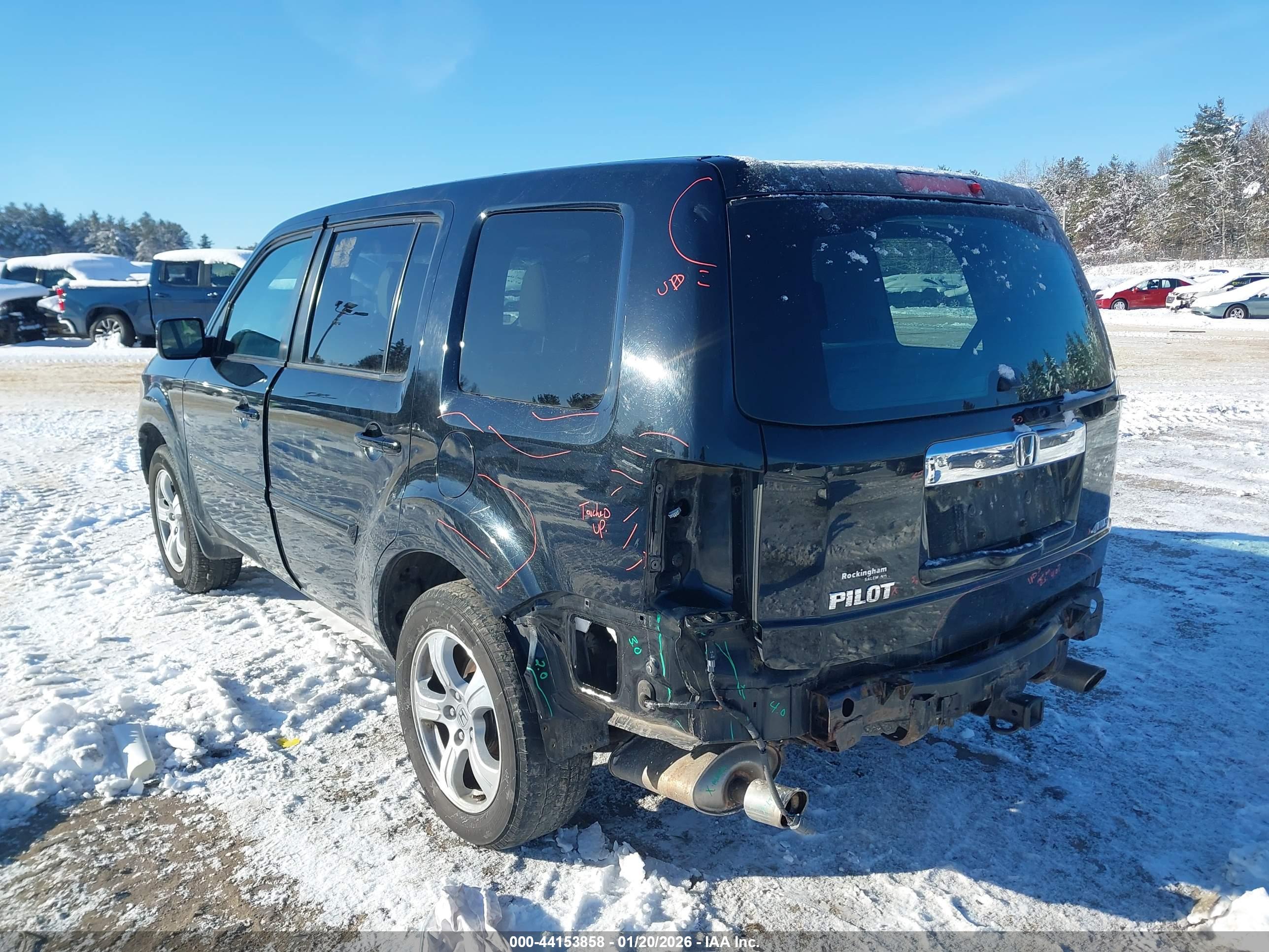 HONDA PILOT image 3