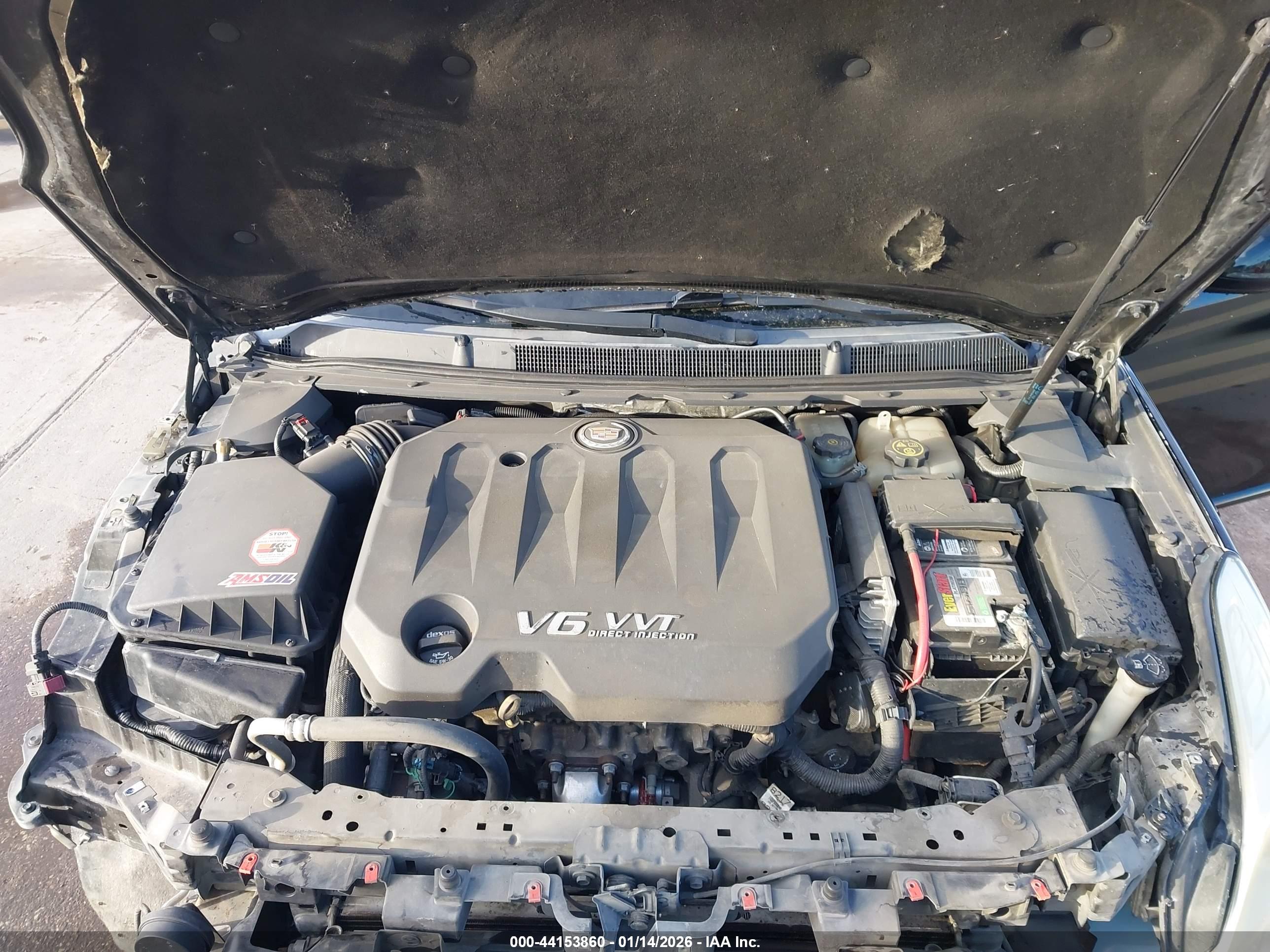CADILLAC XTS image 10