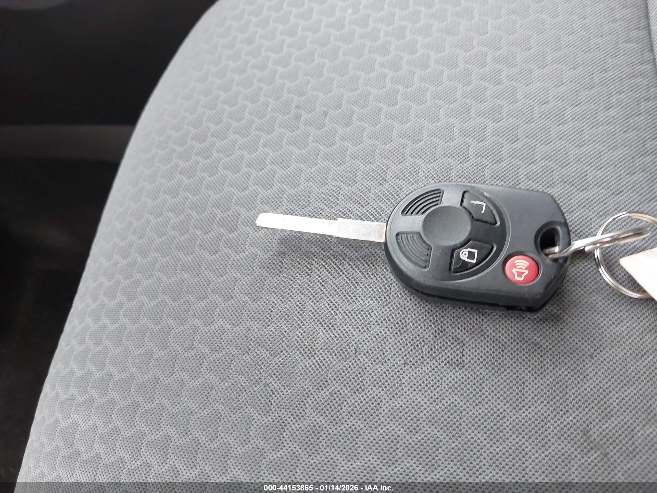 FORD ESCAPE image 11