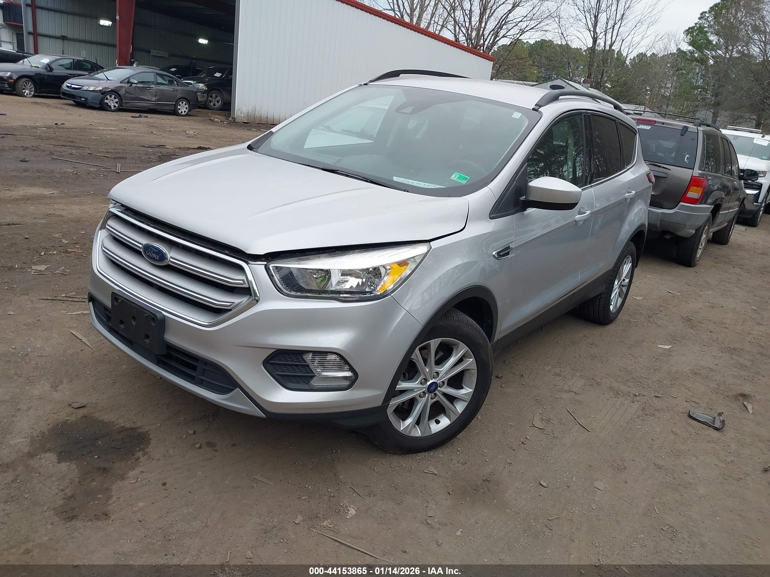 FORD ESCAPE image 2