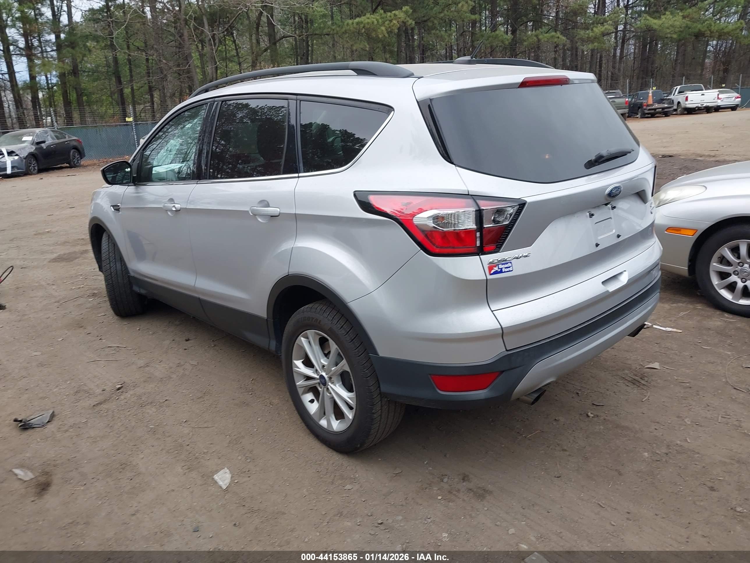 FORD ESCAPE image 3