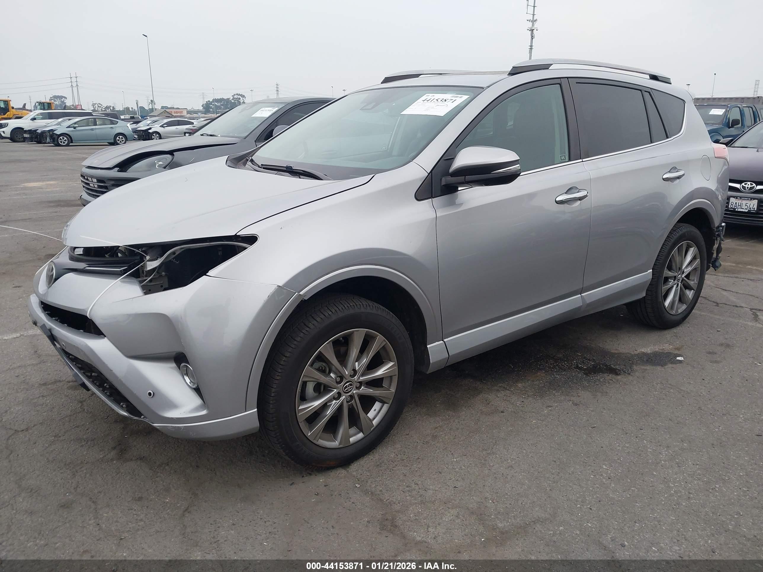 TOYOTA RAV4 image 2