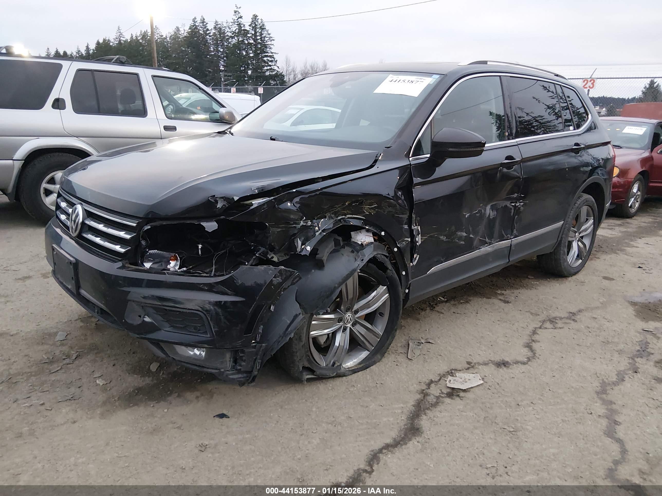 VOLKSWAGEN TIGUAN image 2