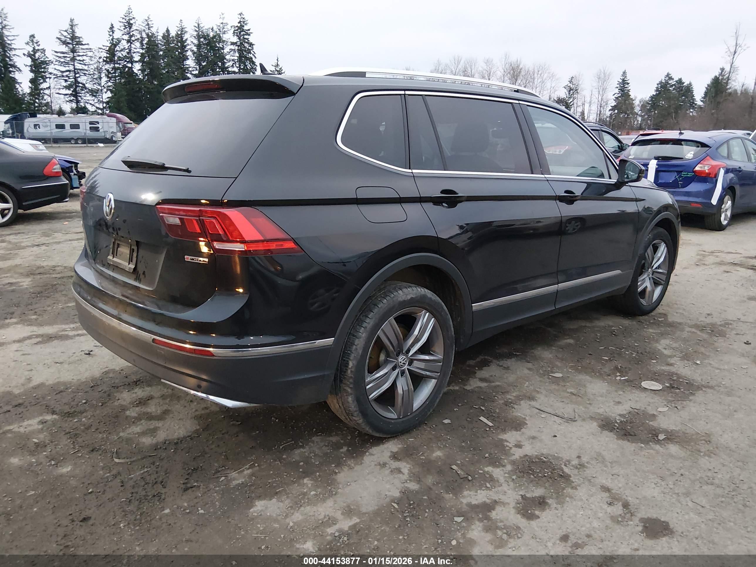 VOLKSWAGEN TIGUAN image 4