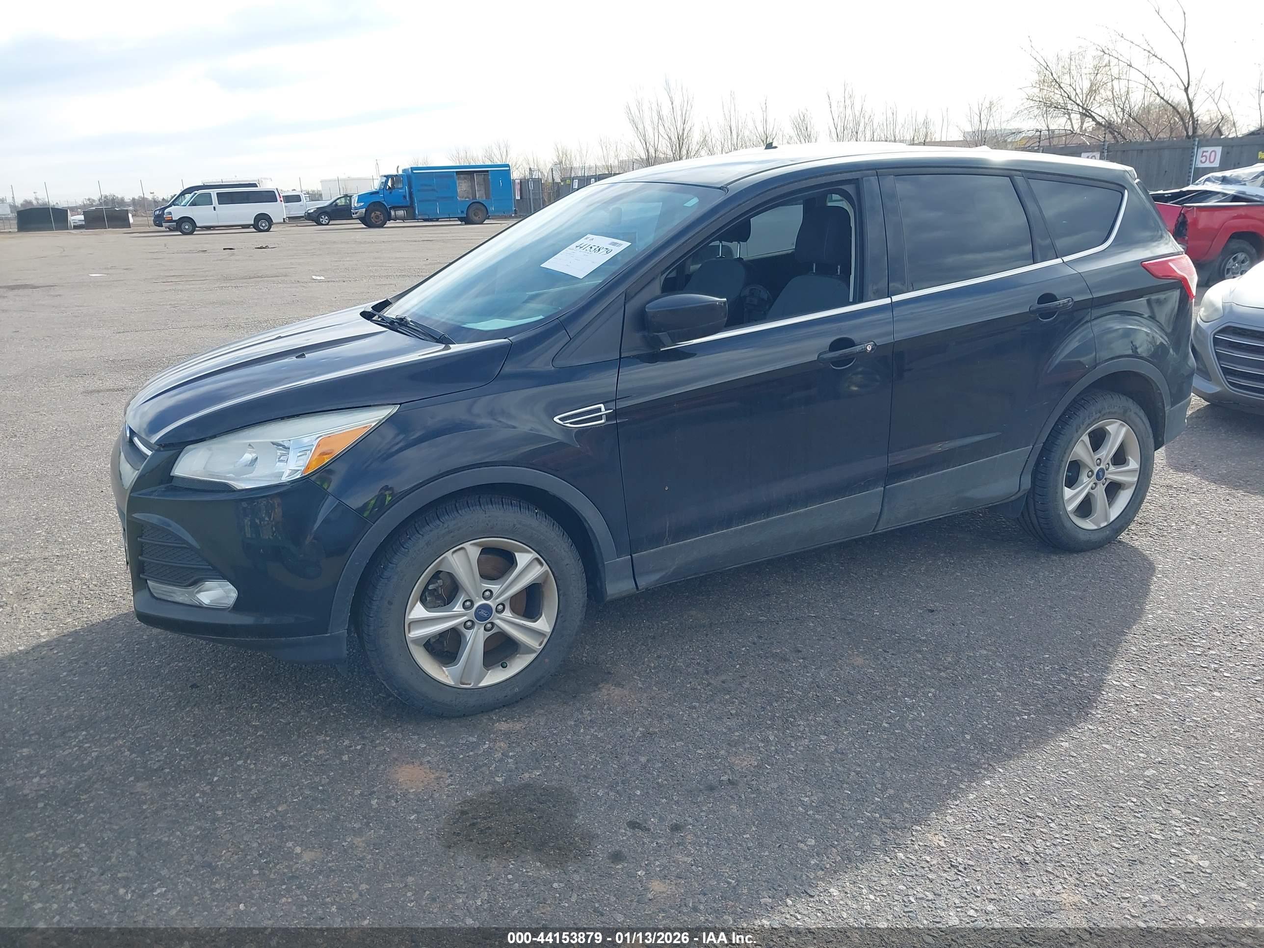FORD ESCAPE image 2