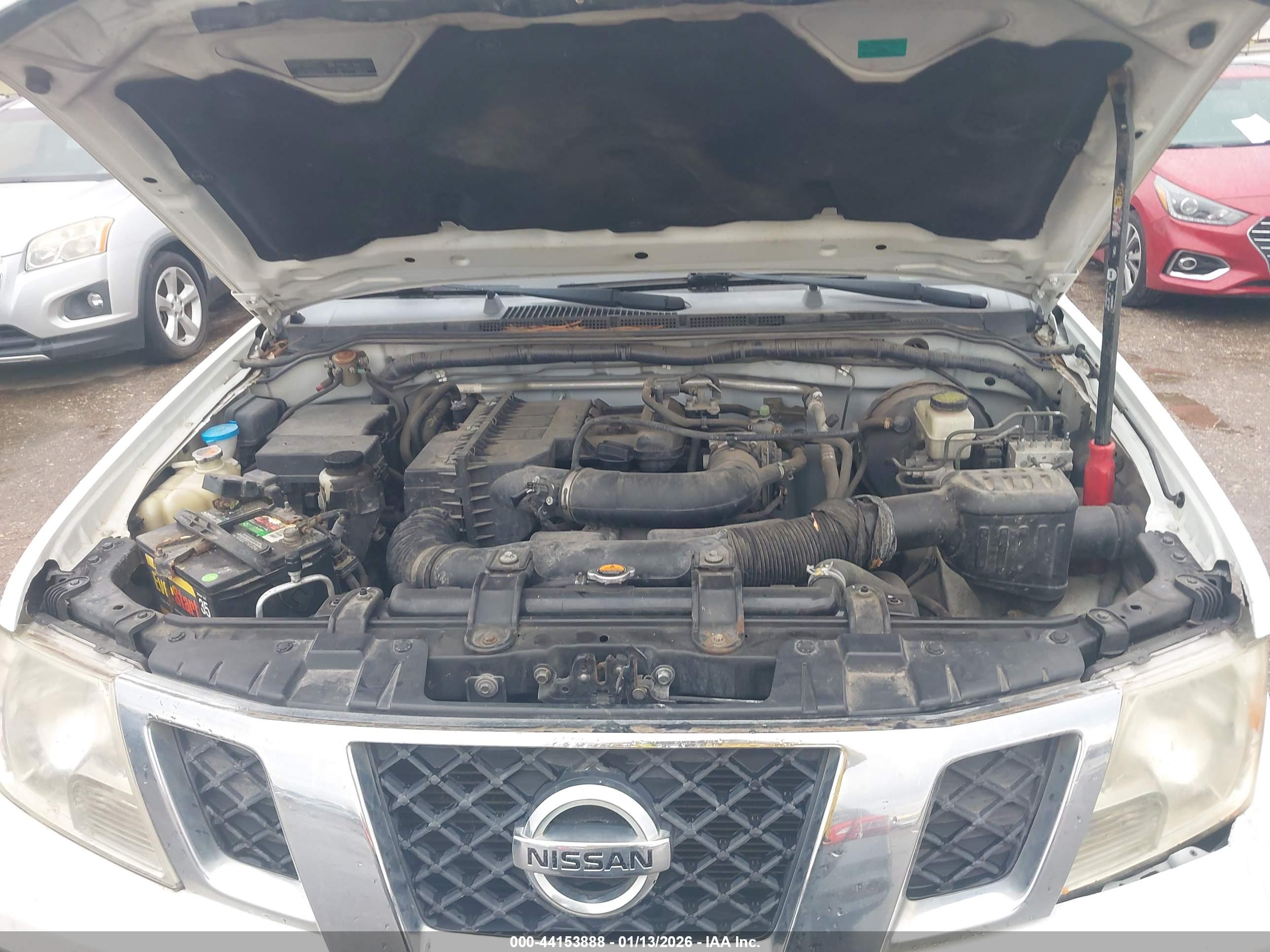 NISSAN FRONTIER image 10