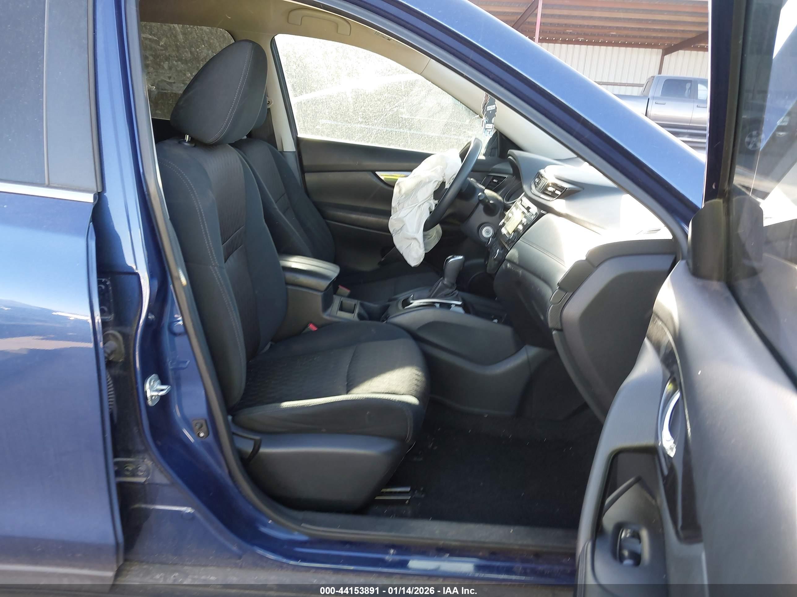 NISSAN ROGUE image 5