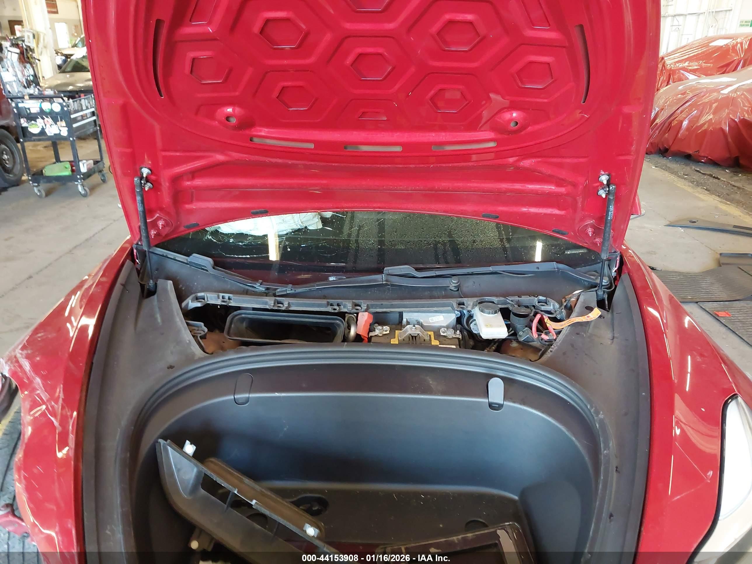 TESLA MODEL image 10