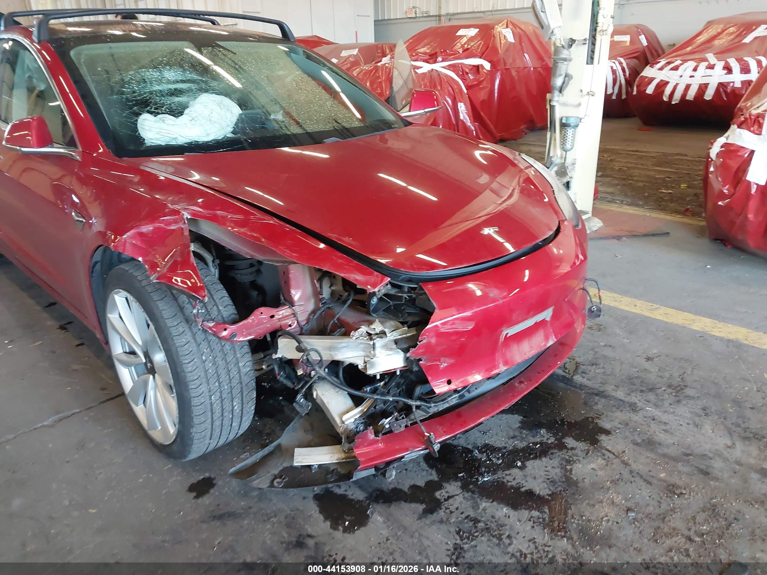 TESLA MODEL image 6