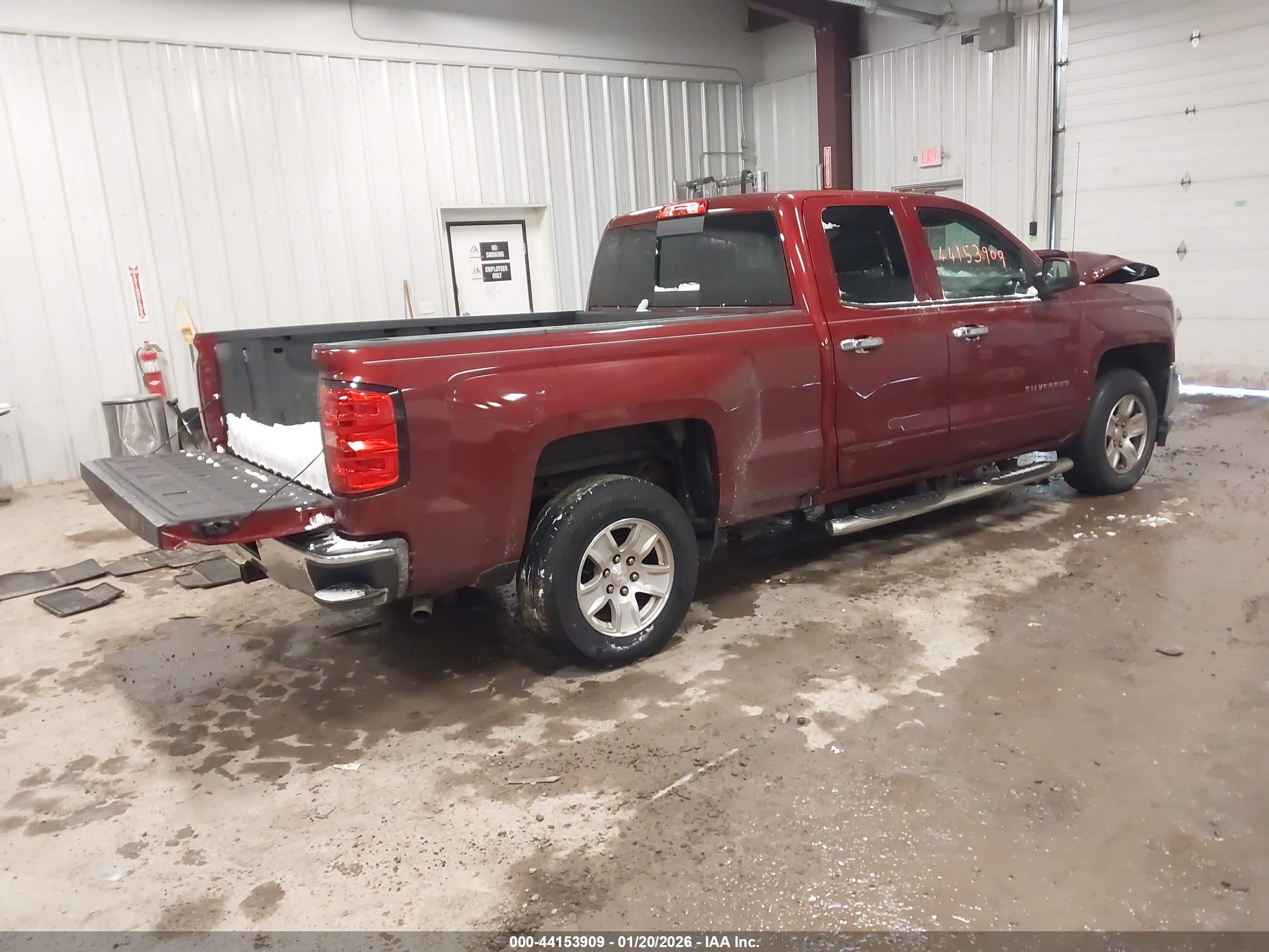 CHEVROLET SILVERADO image 4