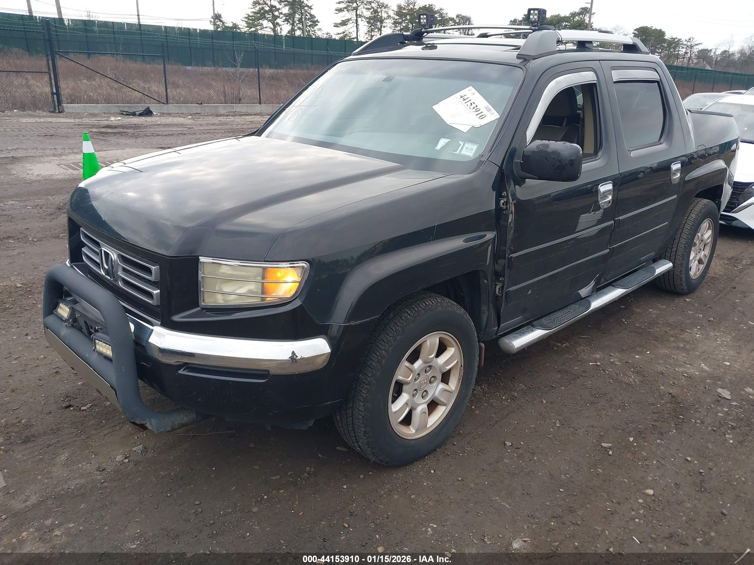 HONDA RIDGELINE image 2