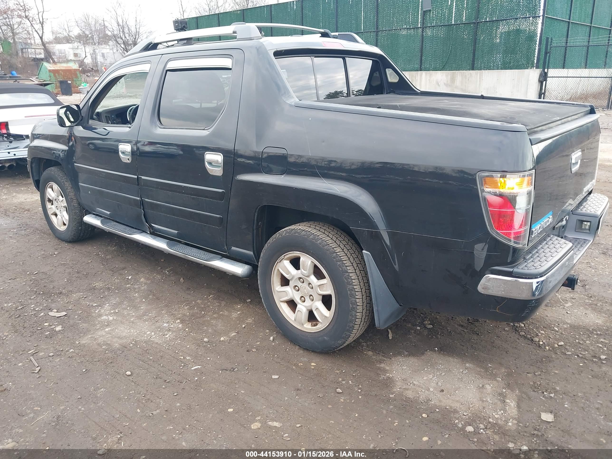 HONDA RIDGELINE image 3