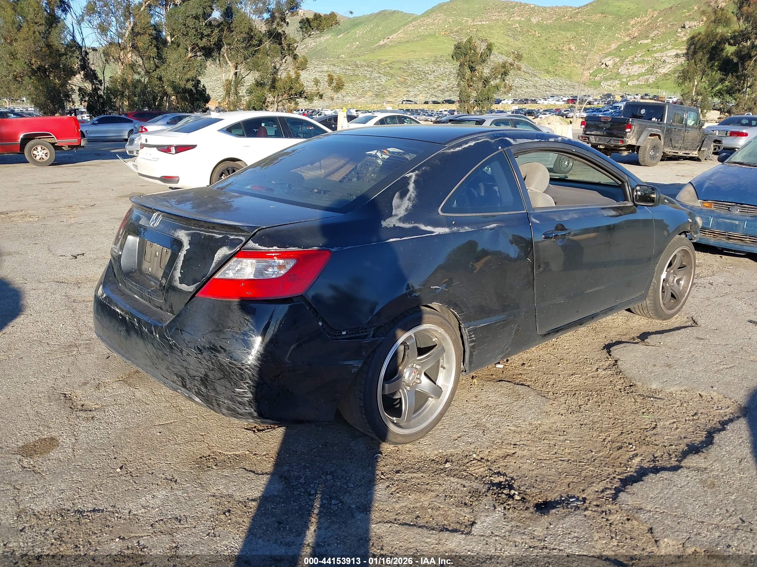 HONDA CIVIC image 4