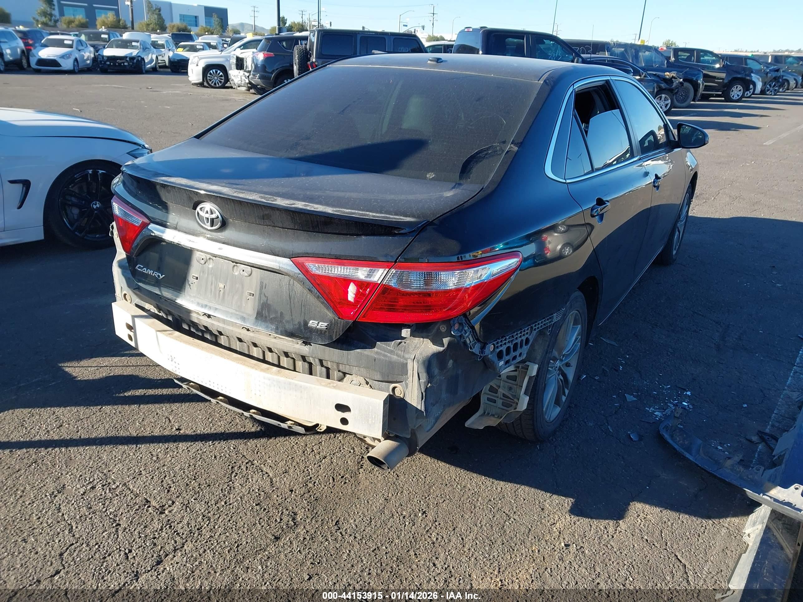 TOYOTA CAMRY image 4