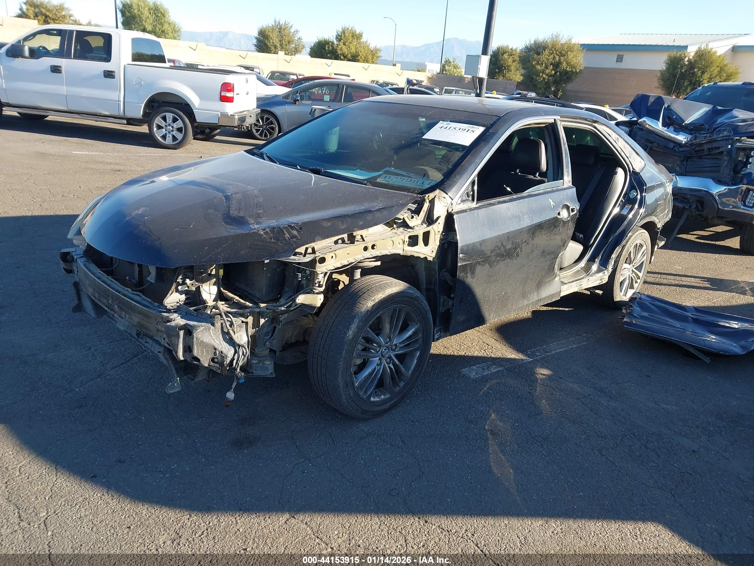 TOYOTA CAMRY image 6