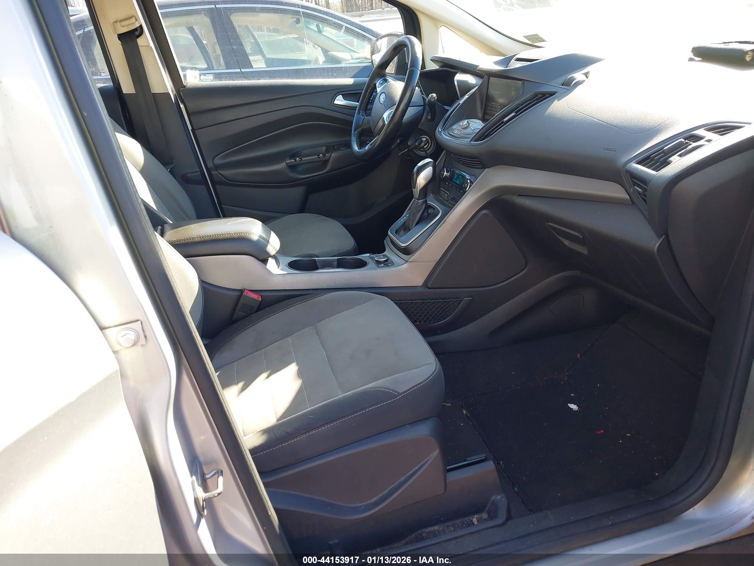 FORD C-MAX image 5