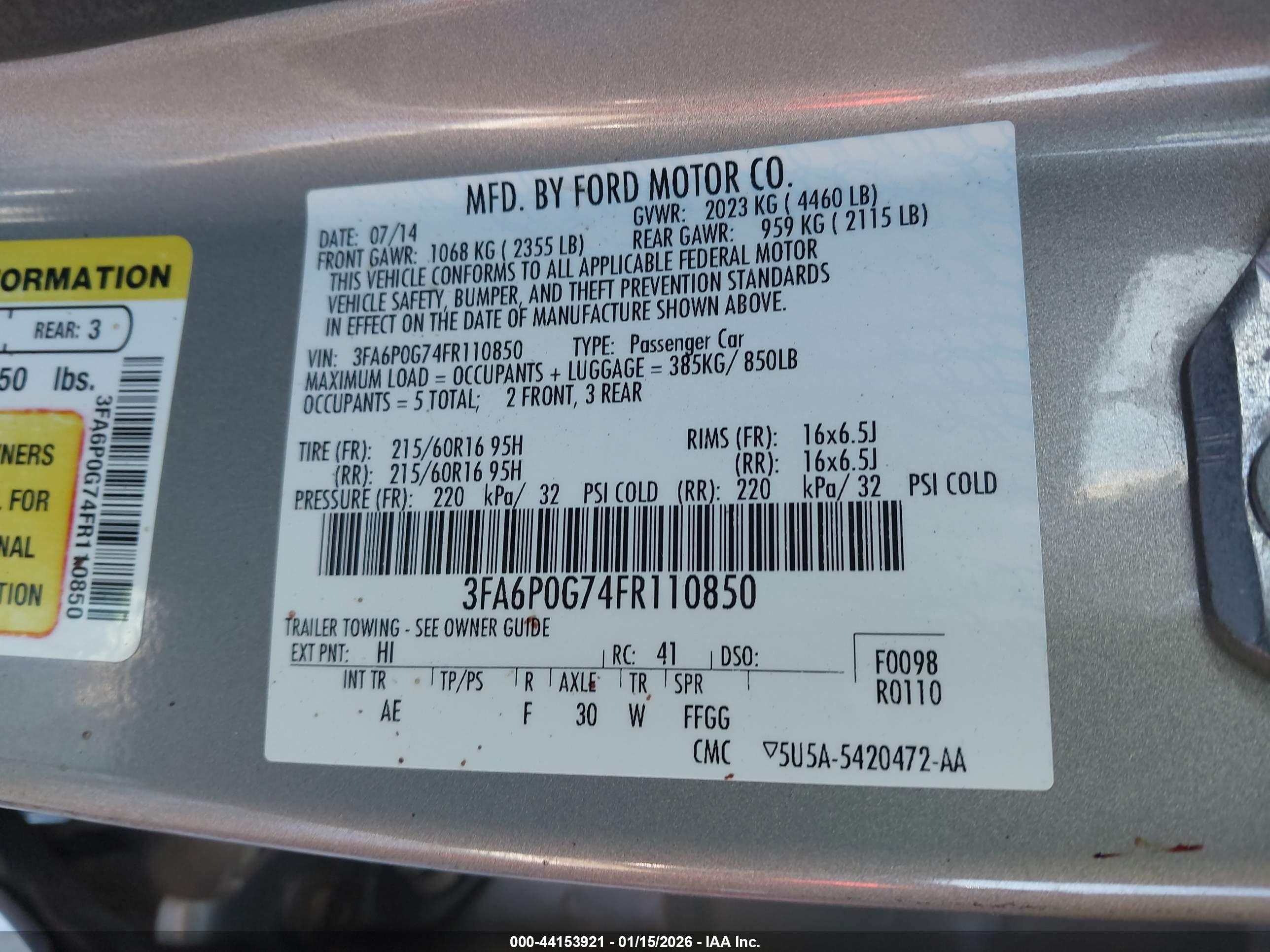 FORD FUSION image 9
