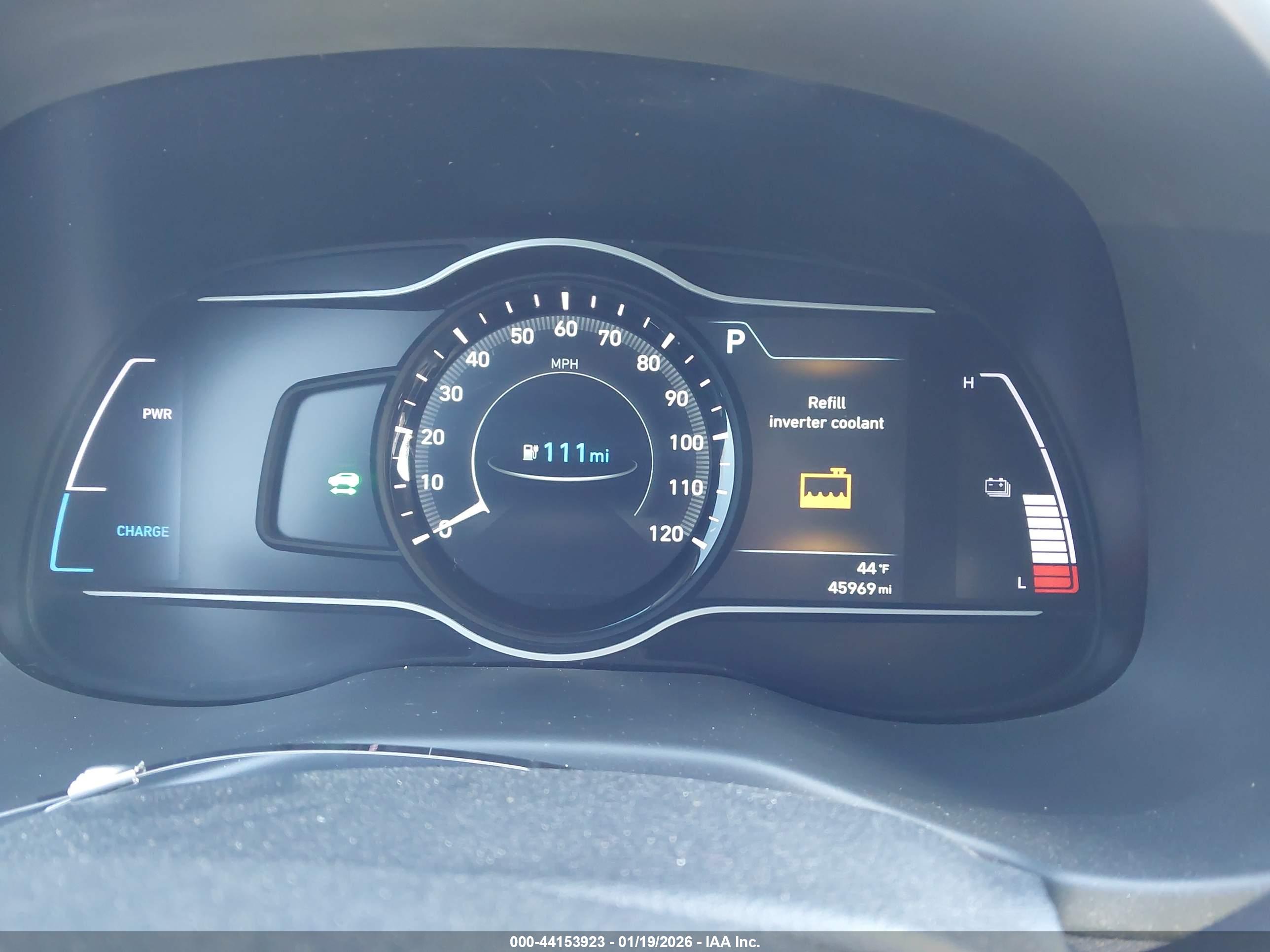 HYUNDAI KONA image 7