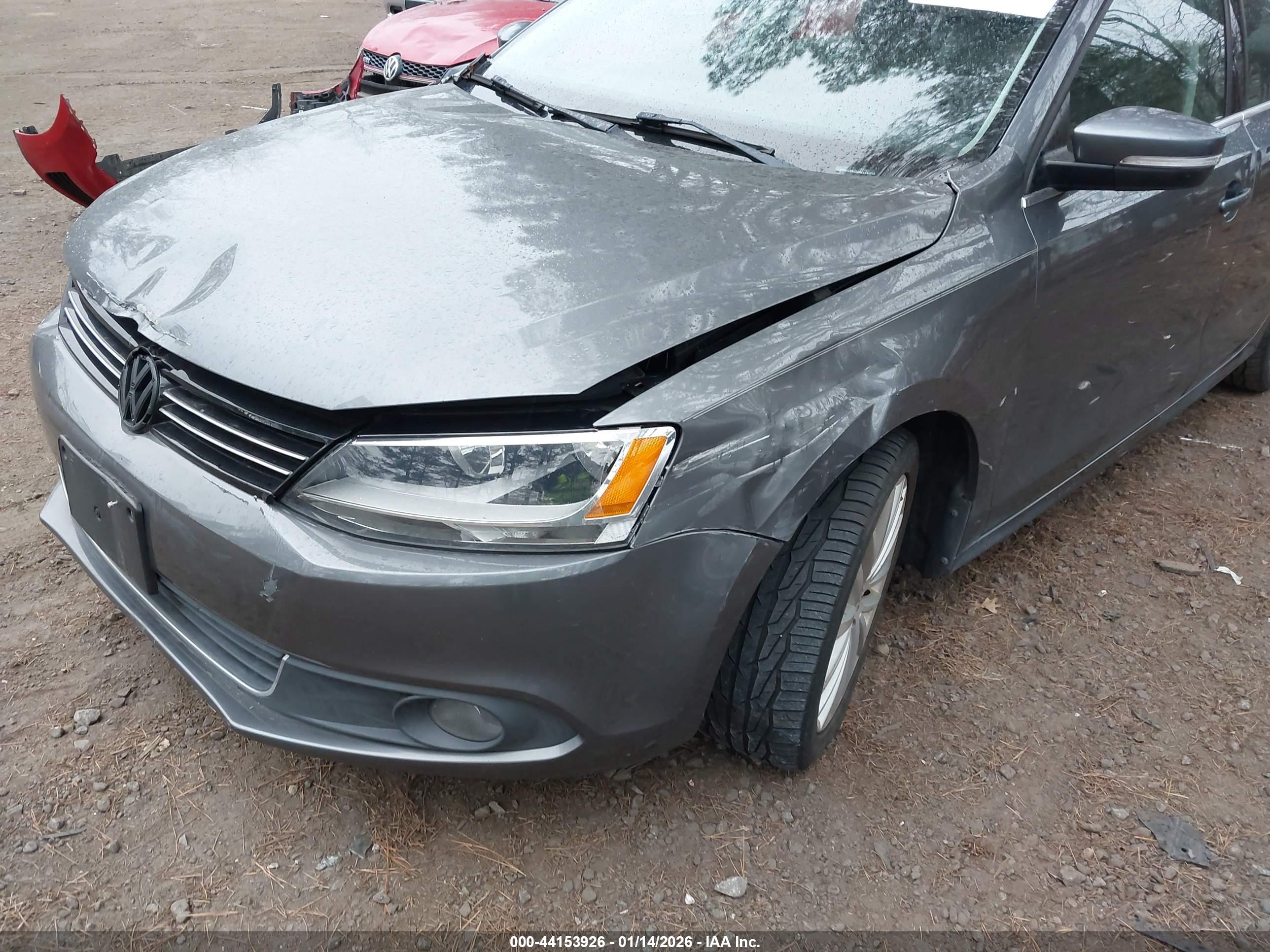 VOLKSWAGEN JETTA image 6