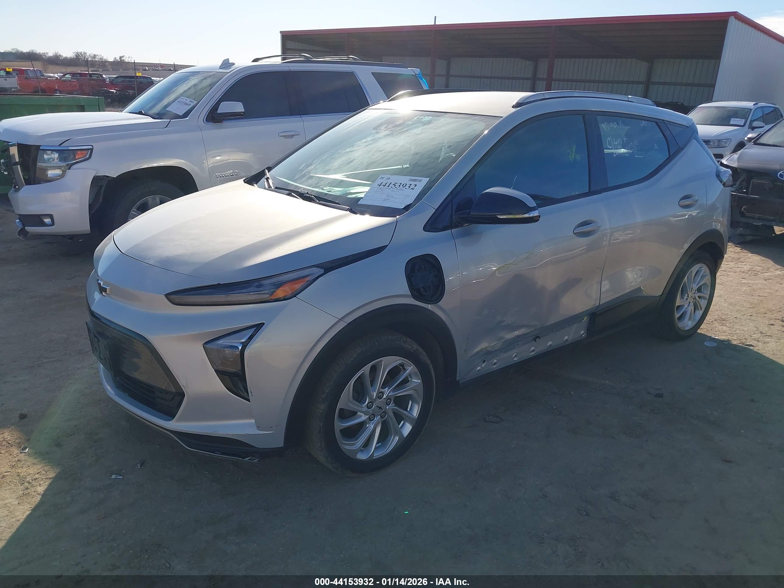 CHEVROLET BOLT image 2