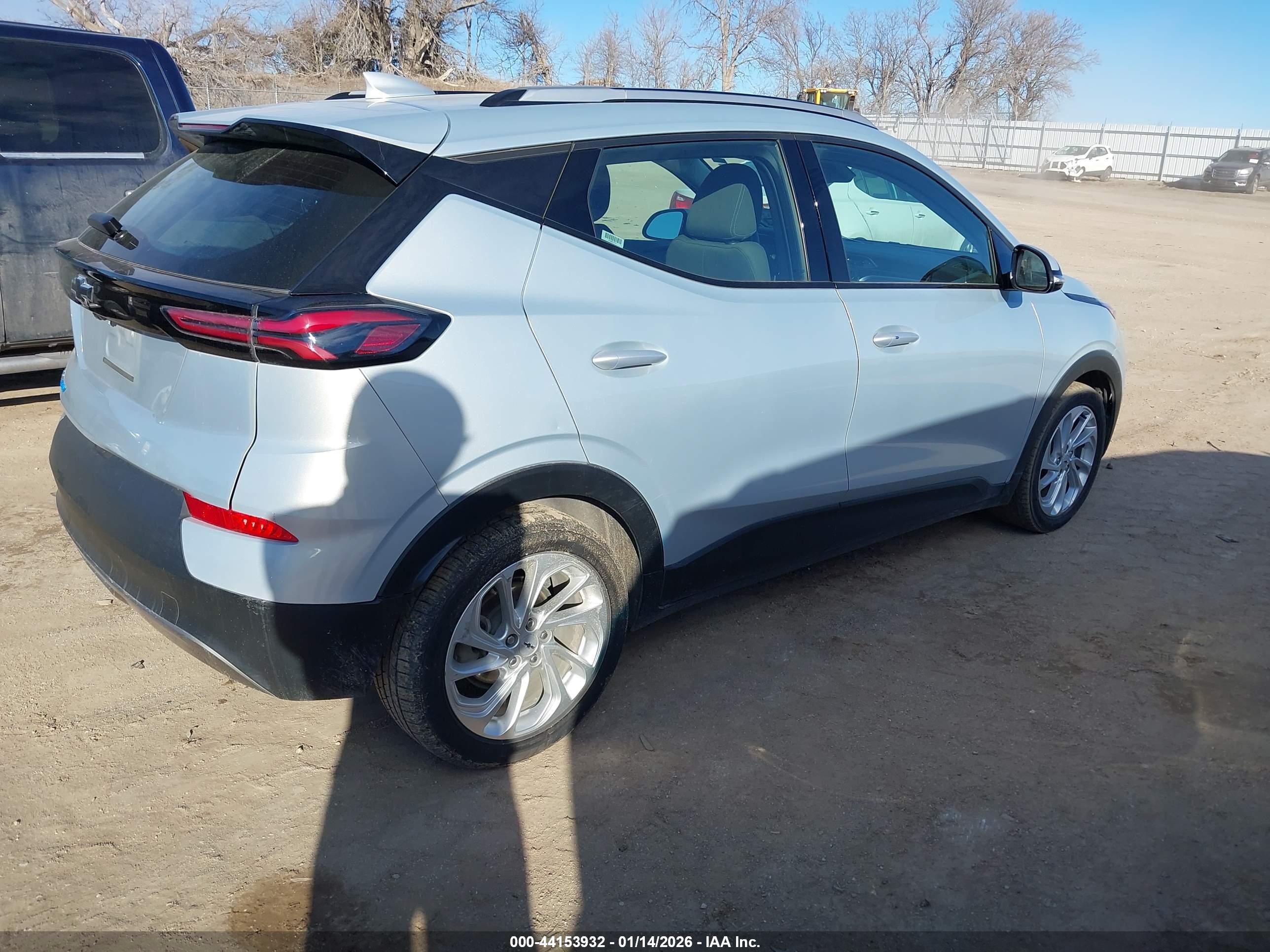CHEVROLET BOLT image 4