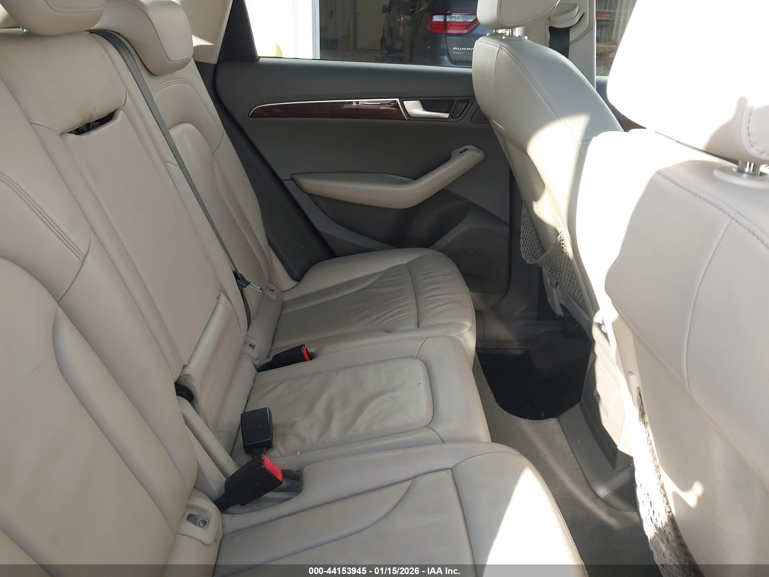 AUDI Q5 image 8