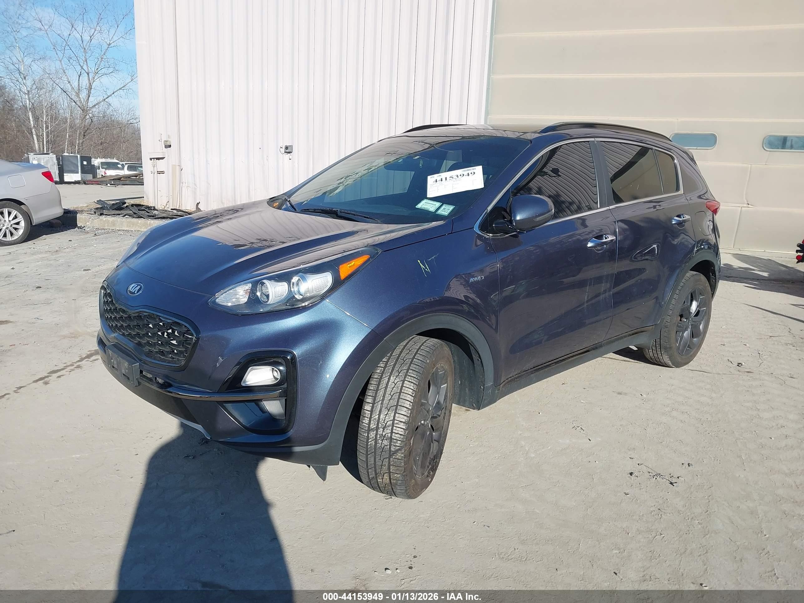 KIA SPORTAGE image 2