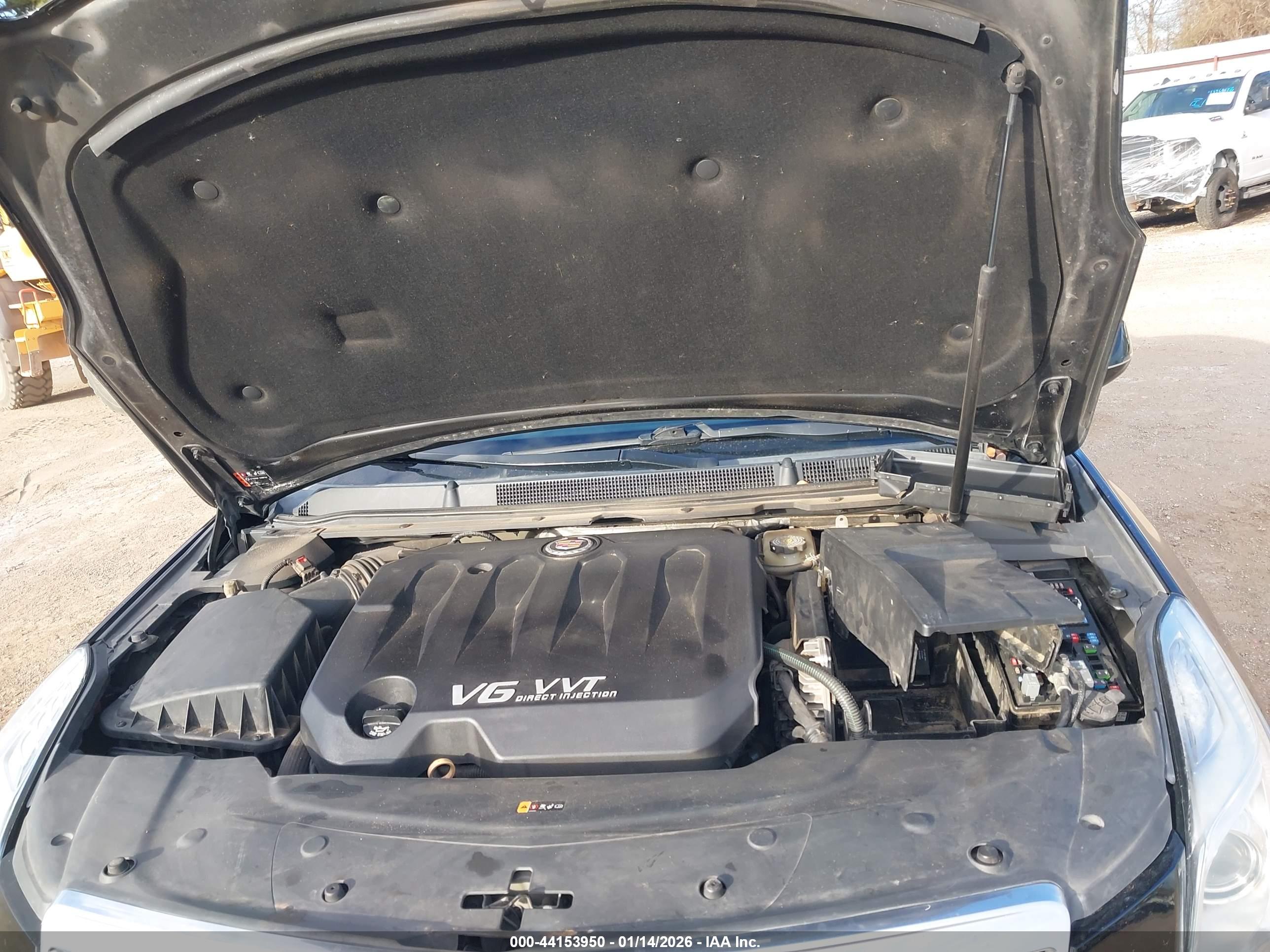 CADILLAC XTS image 10