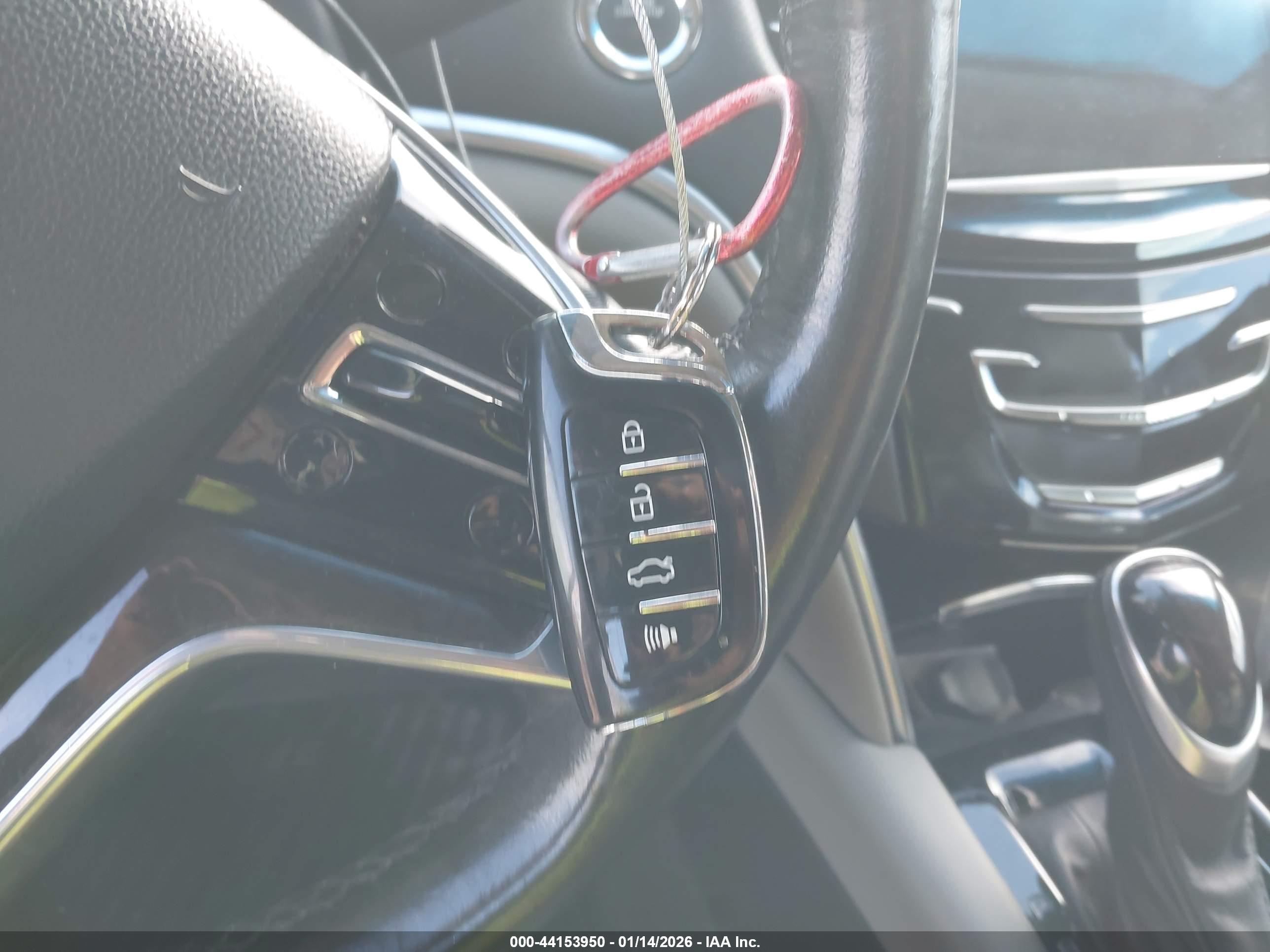 CADILLAC XTS image 11