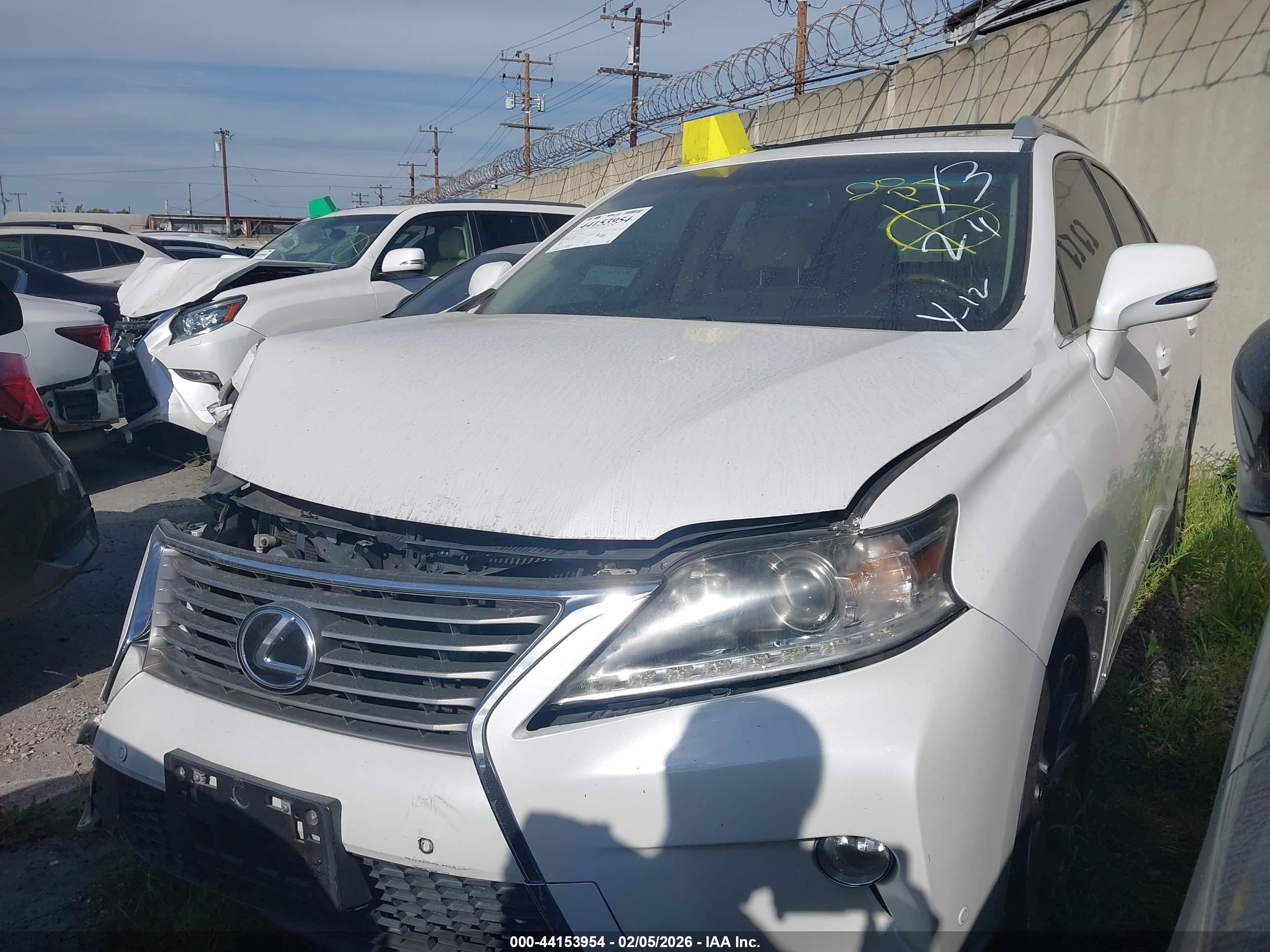 LEXUS RX image 2