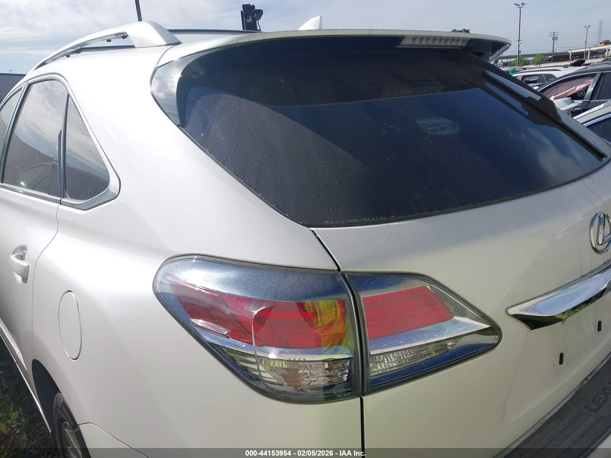 LEXUS RX image 3