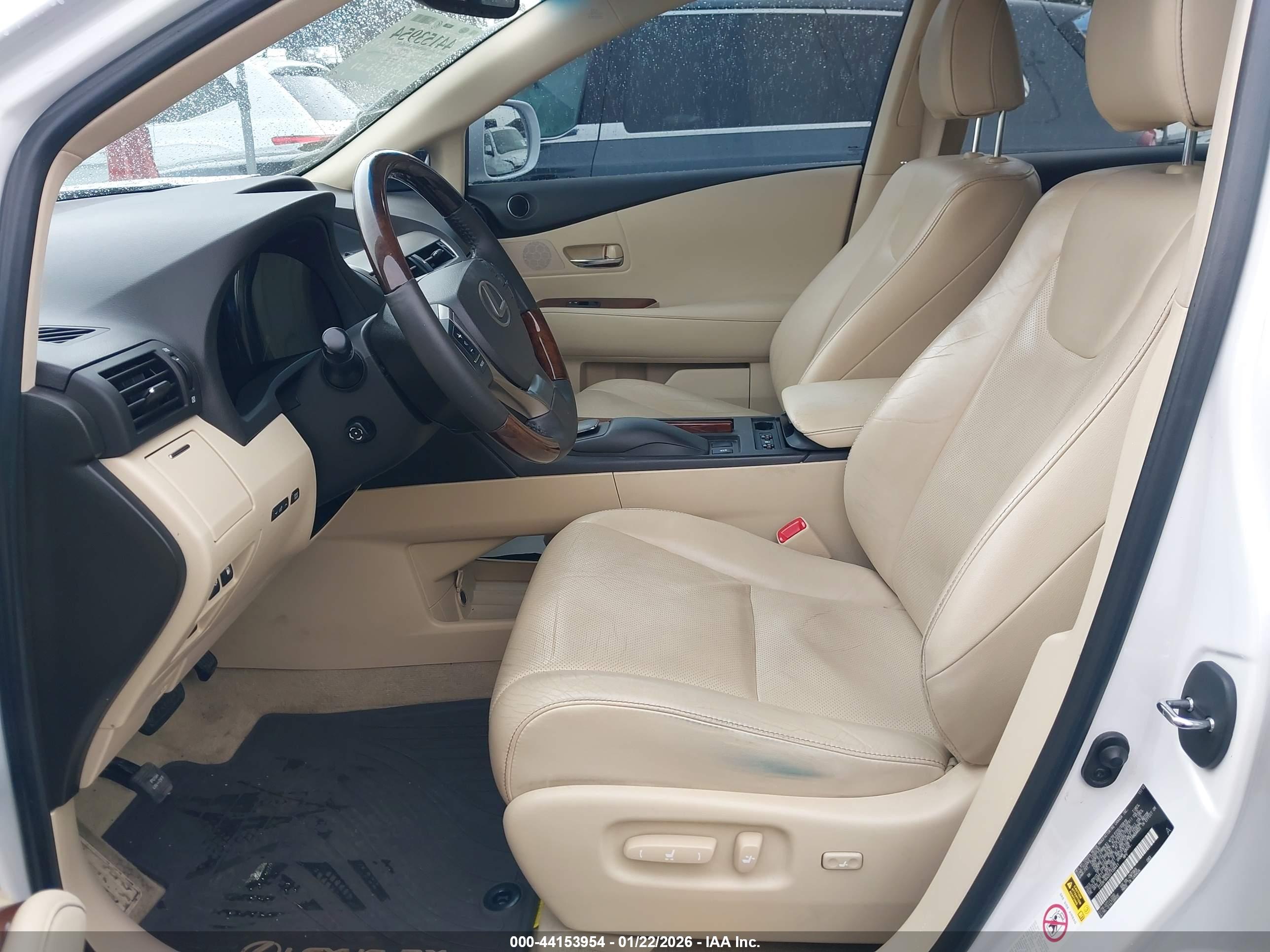 LEXUS RX image 5