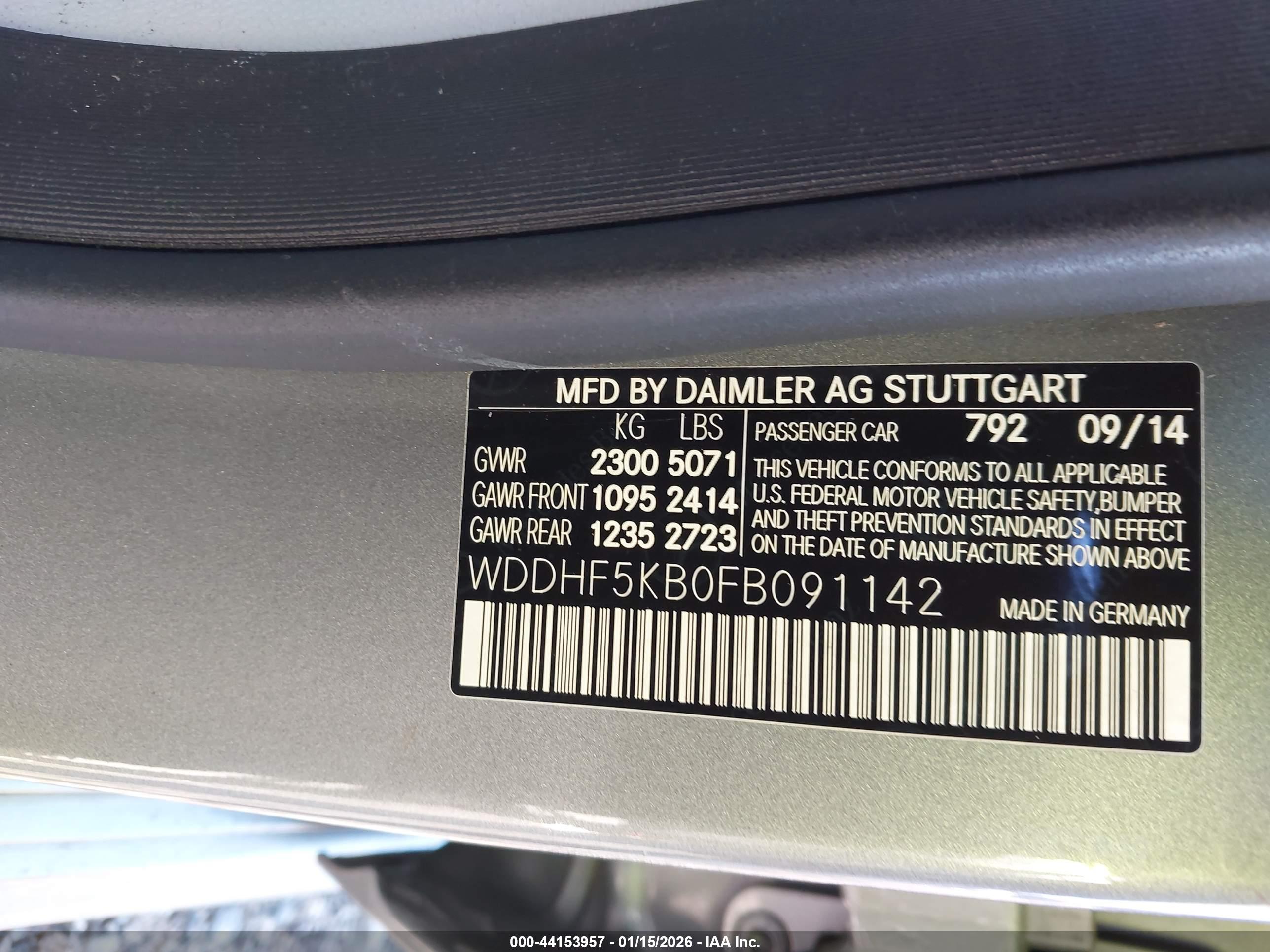 MERCEDES-BENZ E image 9
