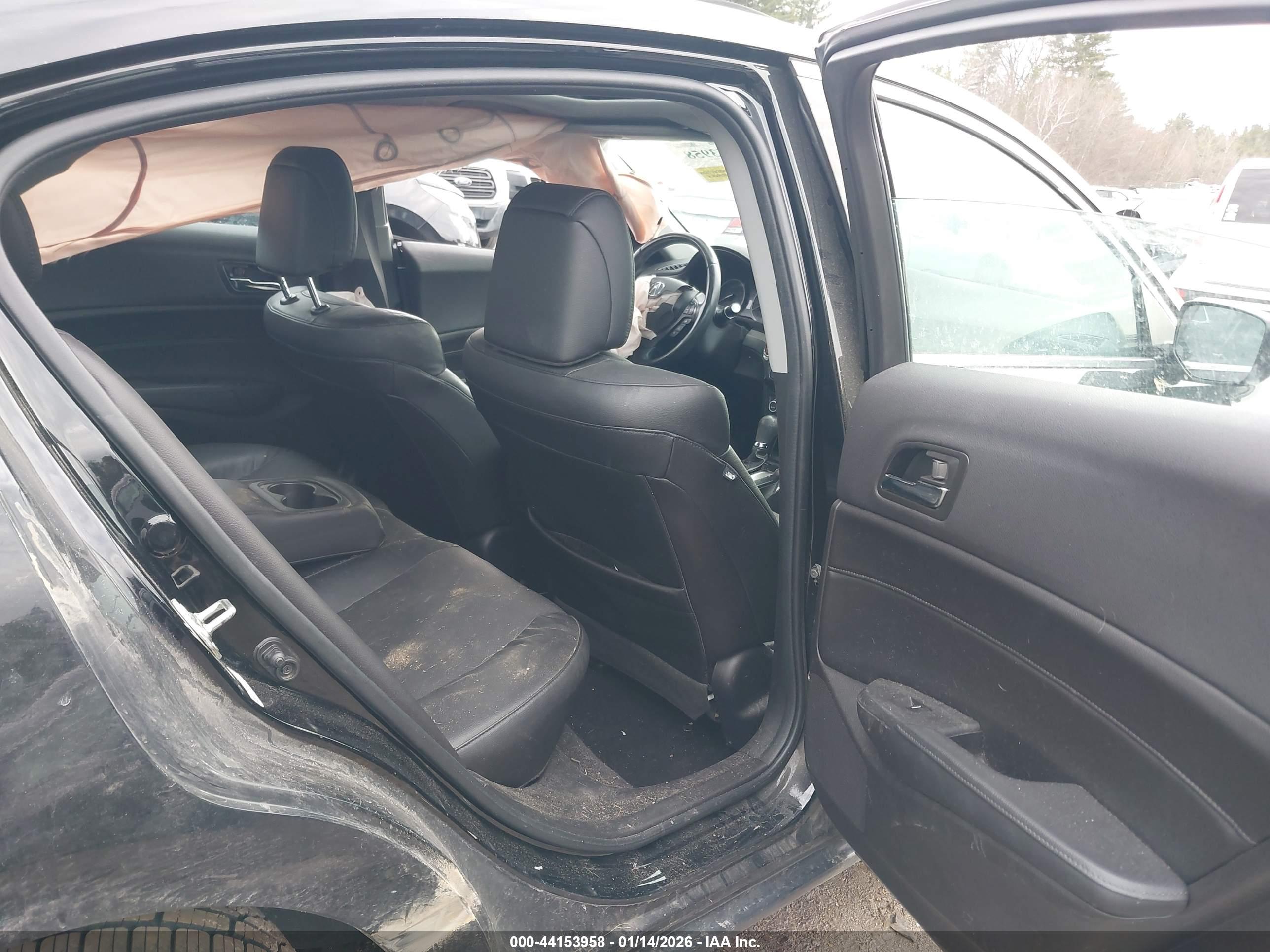 ACURA ILX image 8