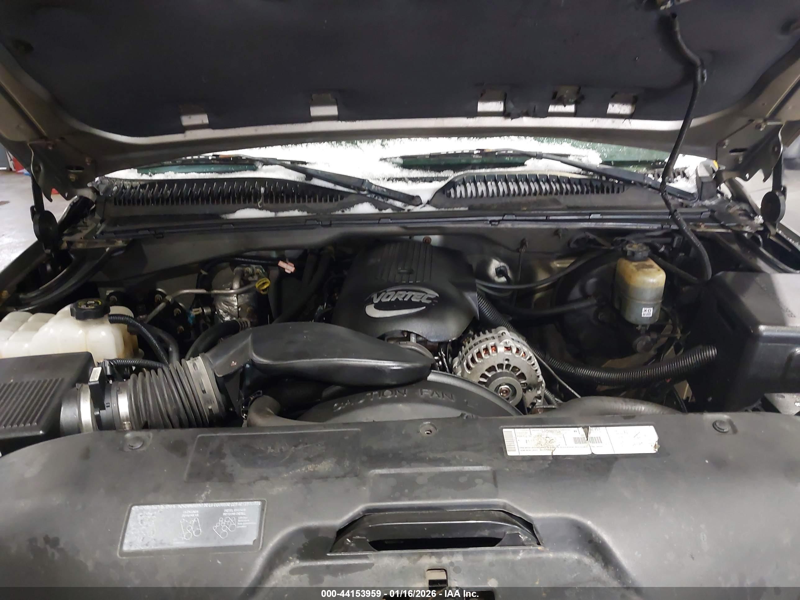 CHEVROLET SILVERADO image 10