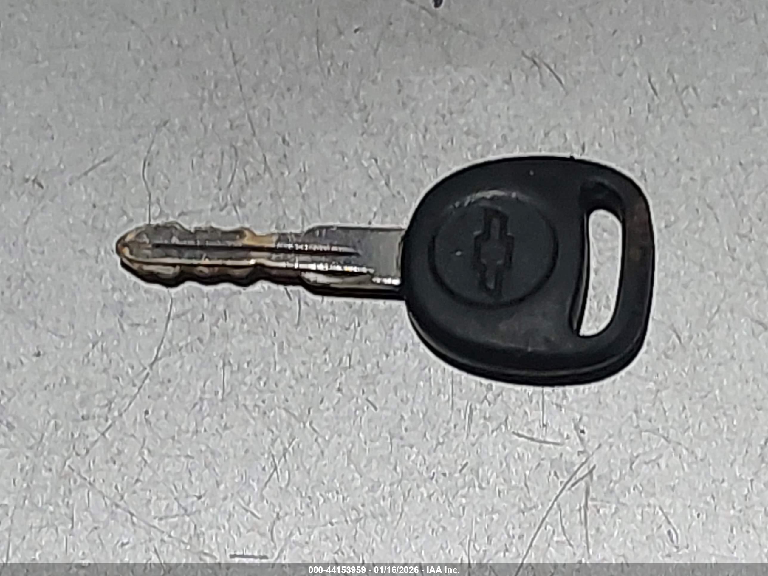 CHEVROLET SILVERADO image 11