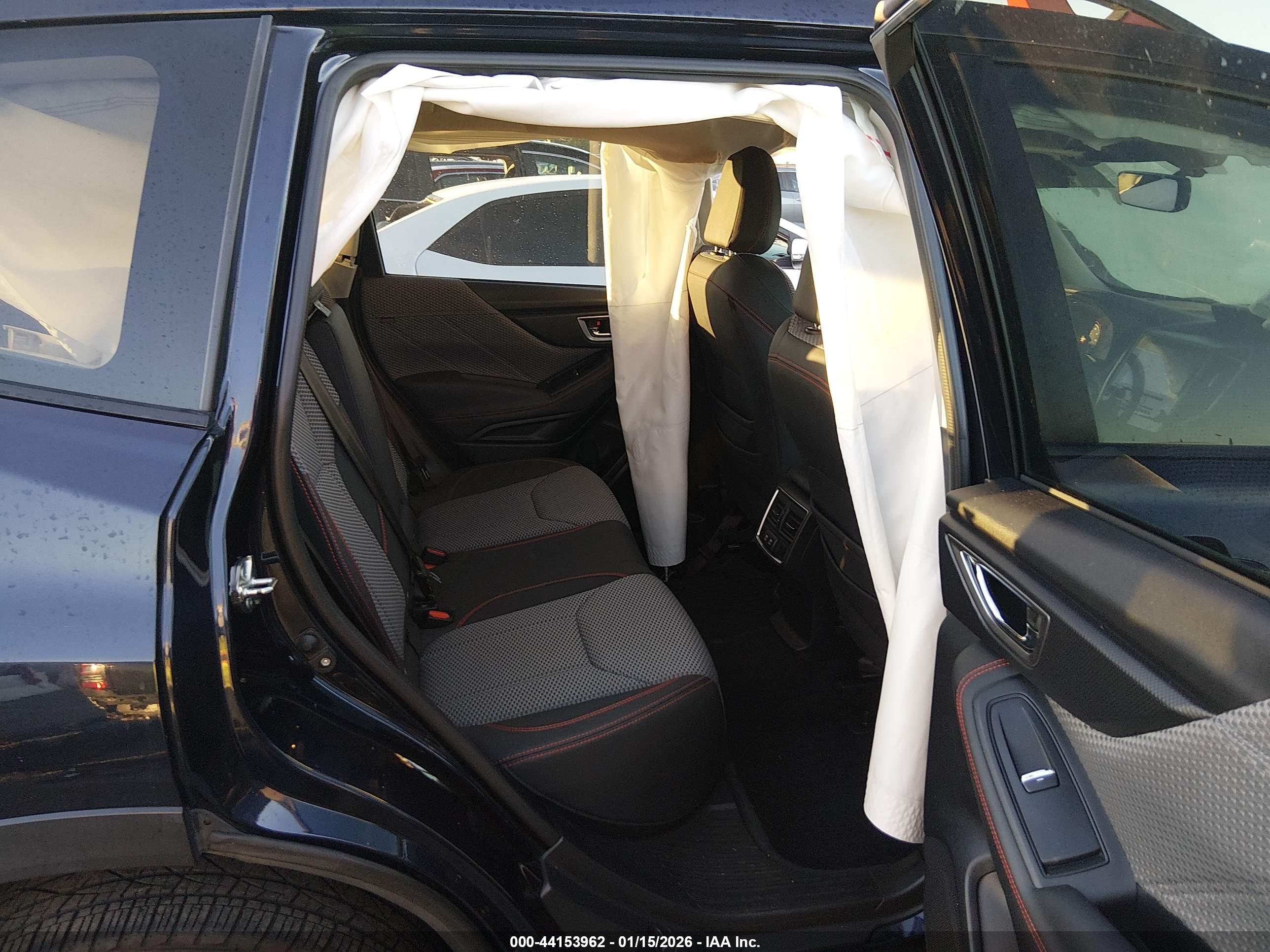 SUBARU FORESTER image 8
