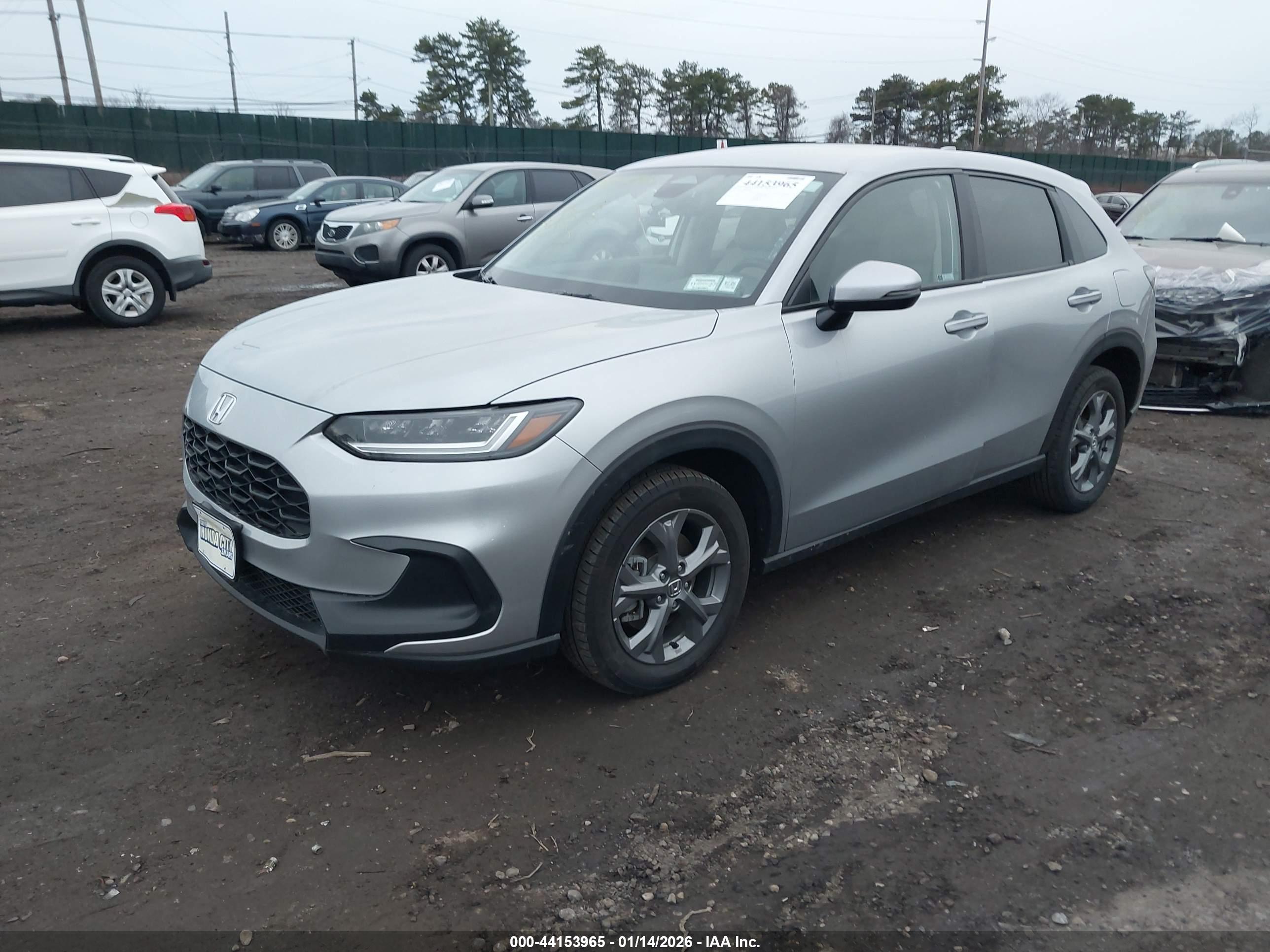 HONDA HR-V image 2