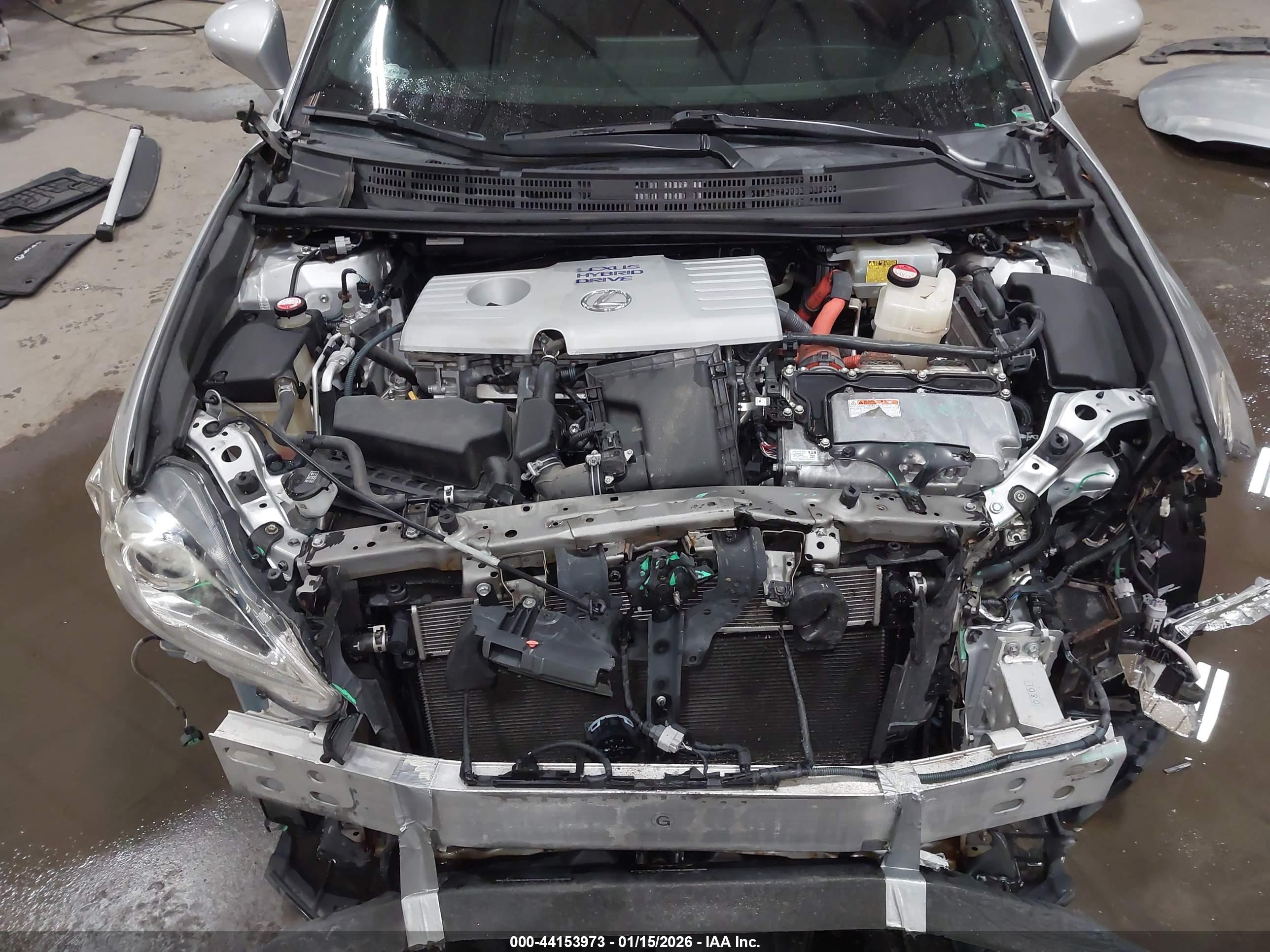 LEXUS CT image 10